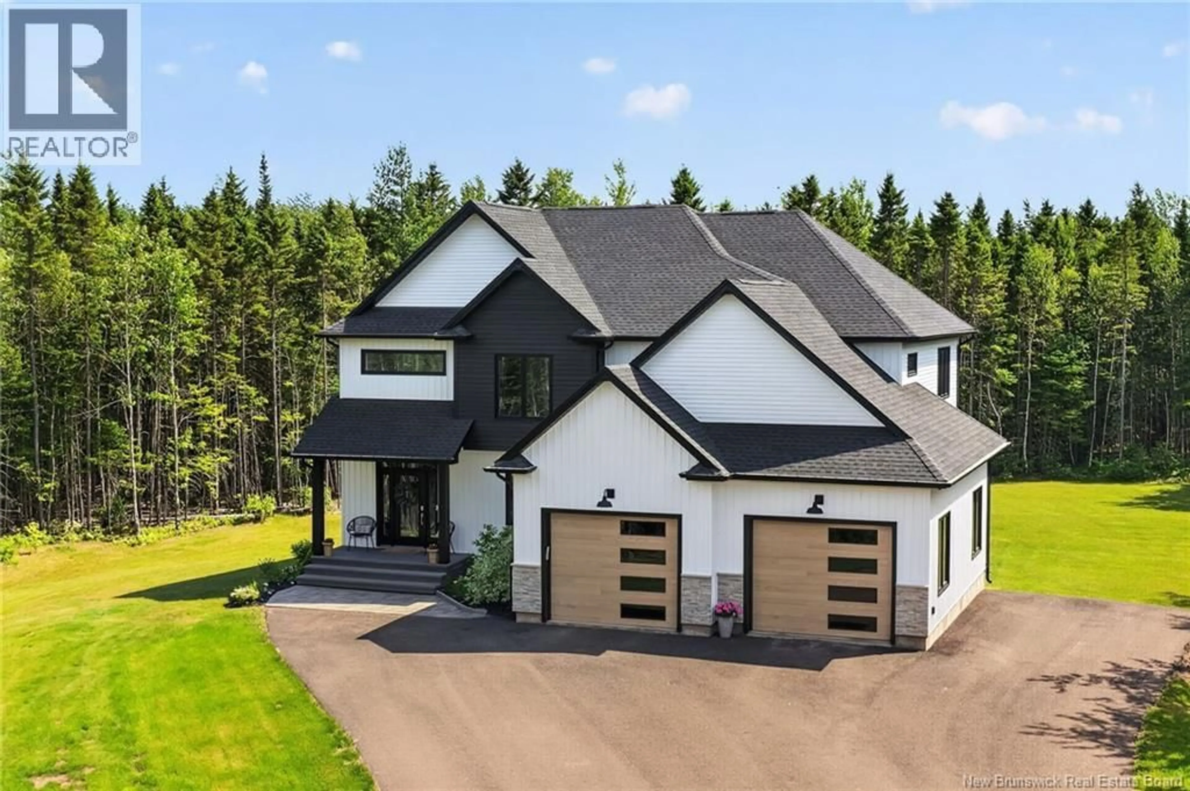 A pic from outside/outdoor area/front of a property/back of a property/a pic from drone, unknown for 71 ISABELLE AVENUE, Lutes Mountain New Brunswick E1G5V9