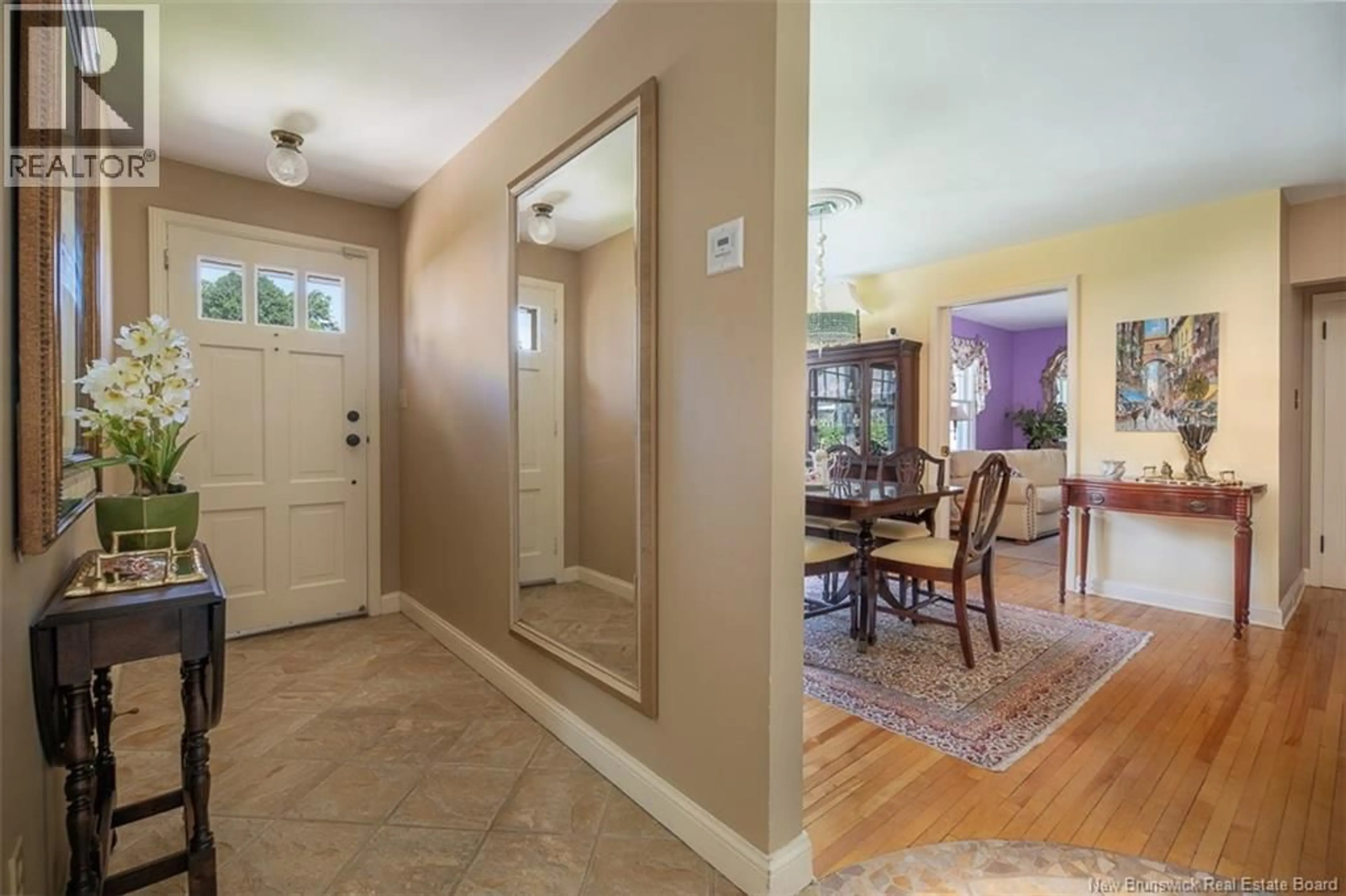 Indoor entryway for 45 ASHLAND COURT, Fredericton New Brunswick E3B2N8