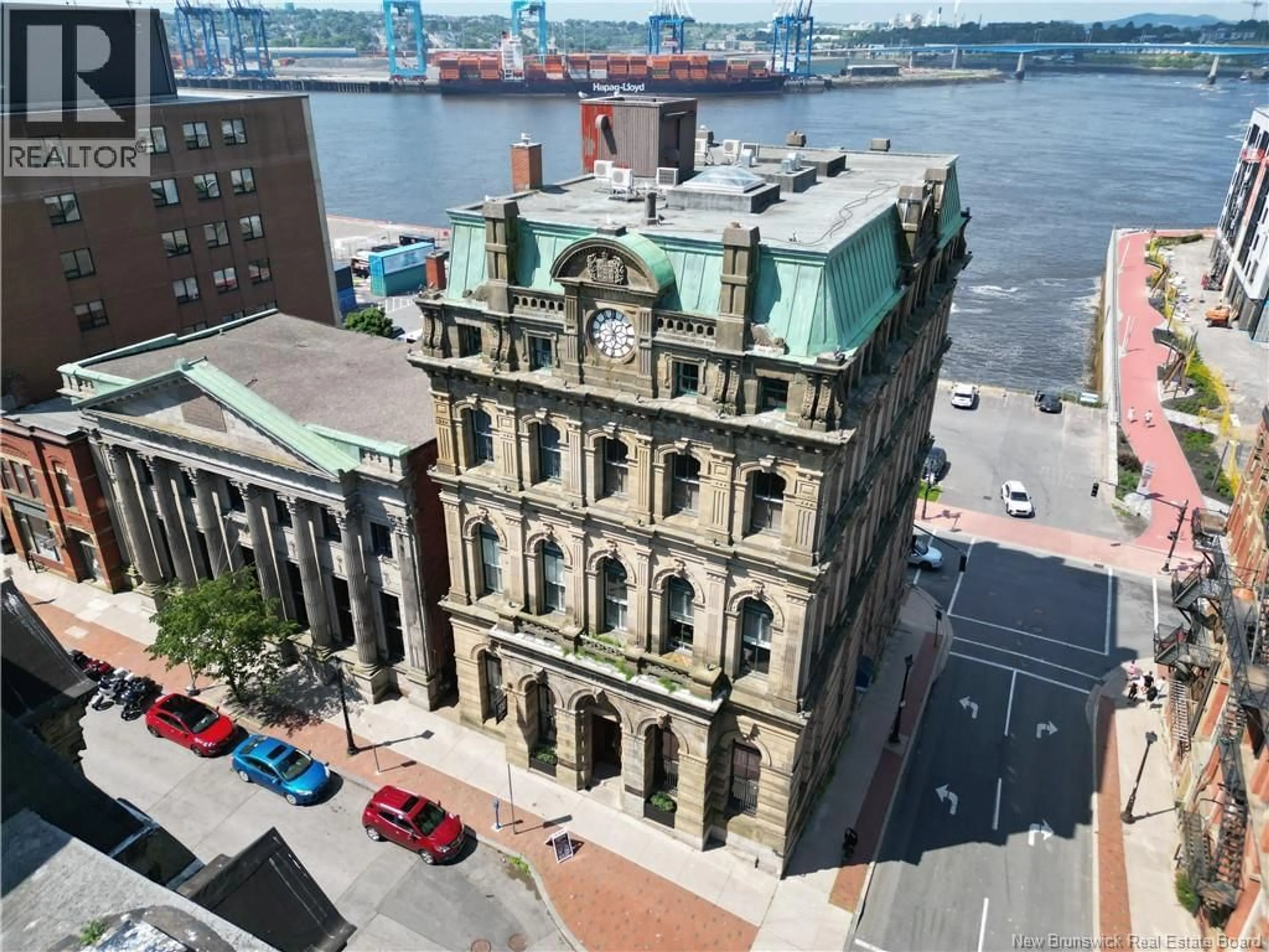 A pic from outside/outdoor area/front of a property/back of a property/a pic from drone, building for 201 - 115 PRINCE WILLIAM STREET, Saint John New Brunswick E2L2B4