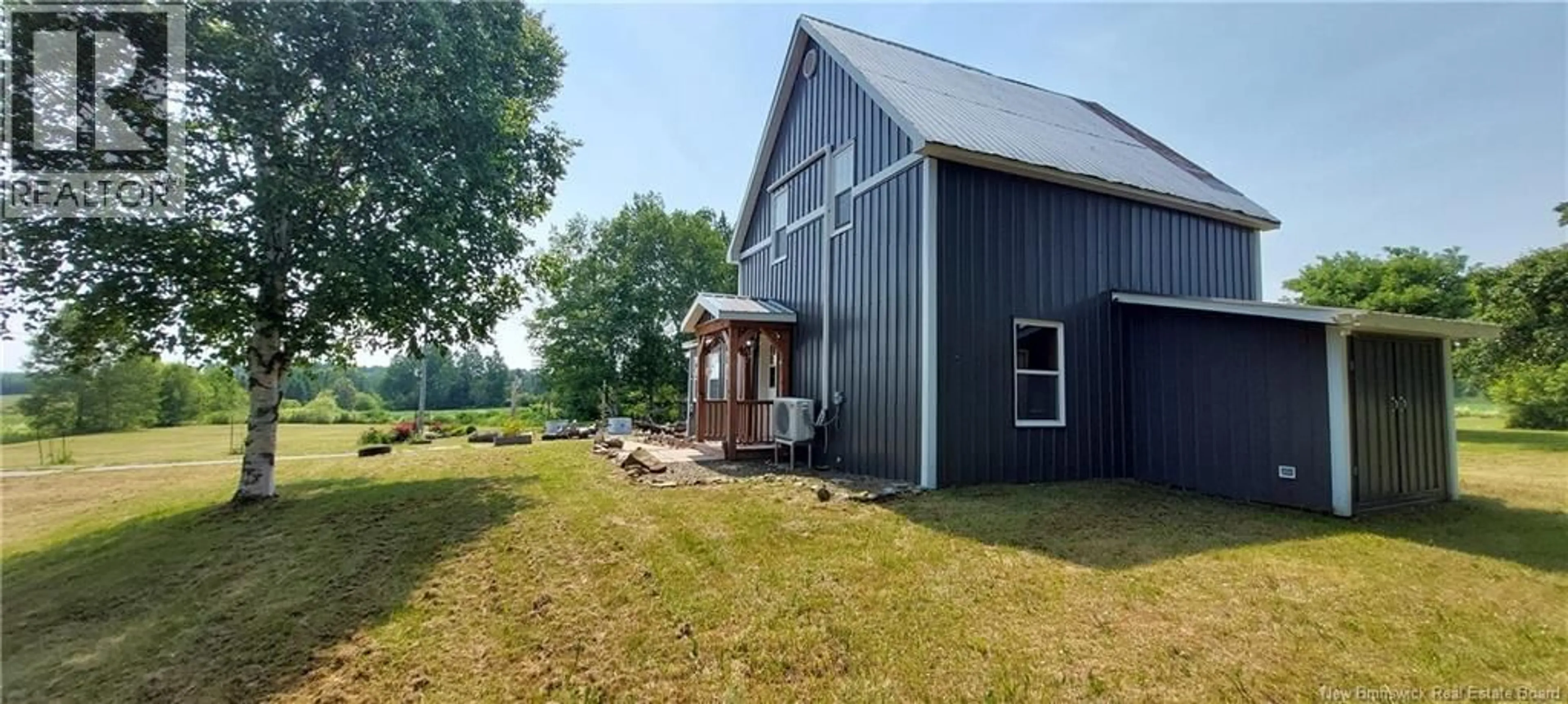 A pic from outside/outdoor area/front of a property/back of a property/a pic from drone, building for 4533 ROUTE 104, Maplewood New Brunswick E6E2A4