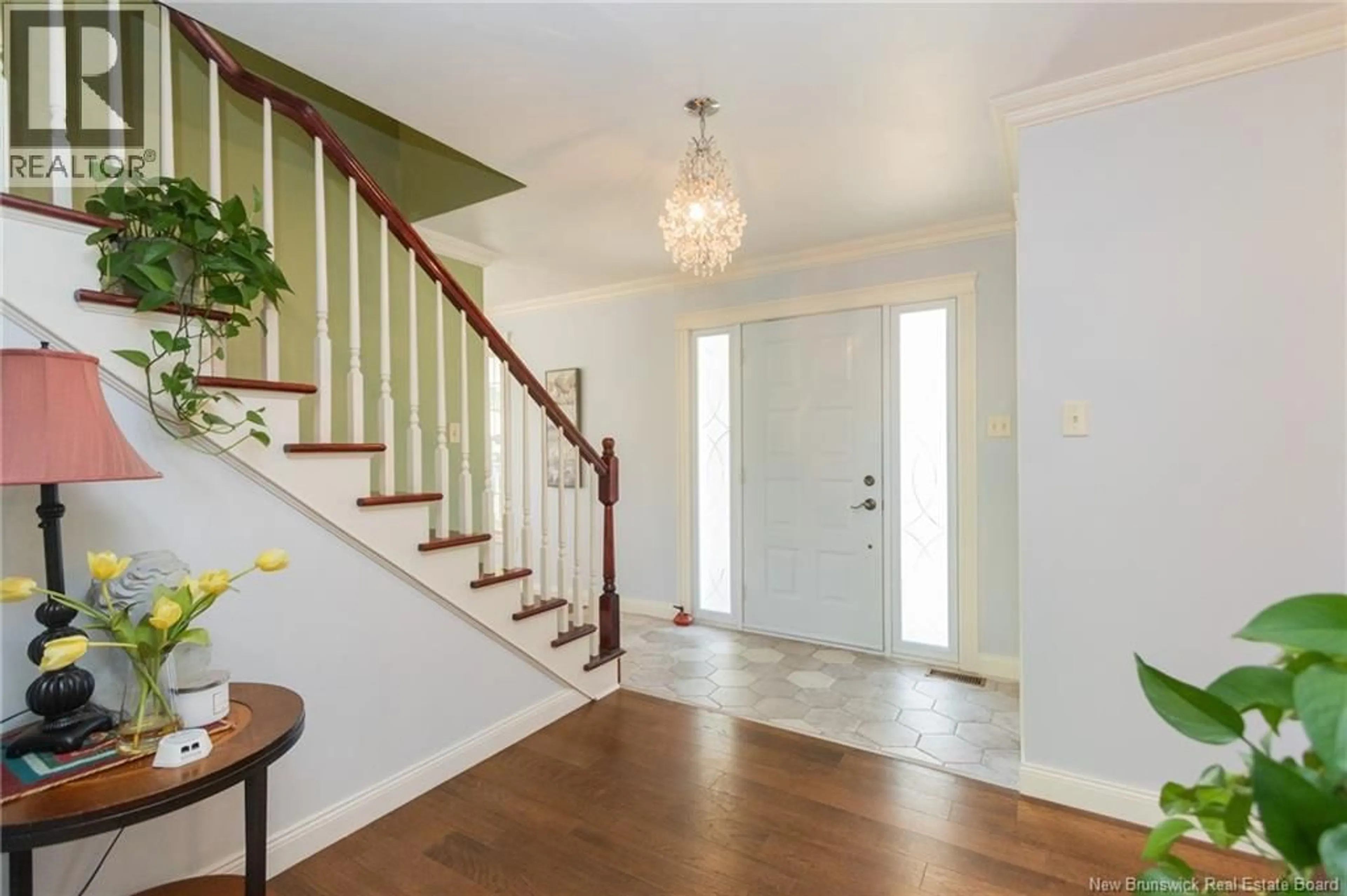 Indoor entryway for 1517 WOODSTOCK ROAD, Fredericton New Brunswick E3C1P2