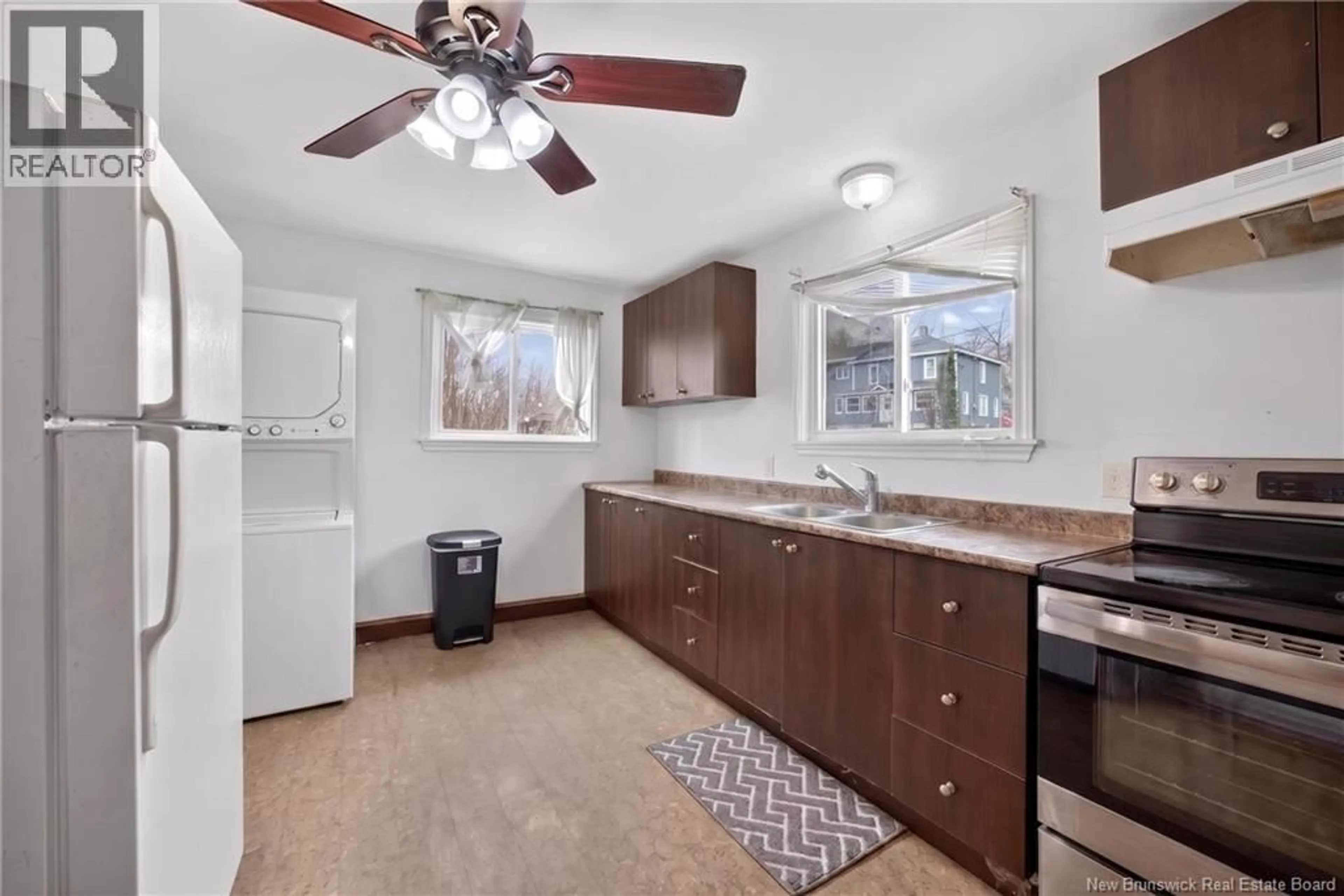 Standard kitchen, unknown for 747 BEAVERBROOK STREET, Fredericton New Brunswick E3B1X9