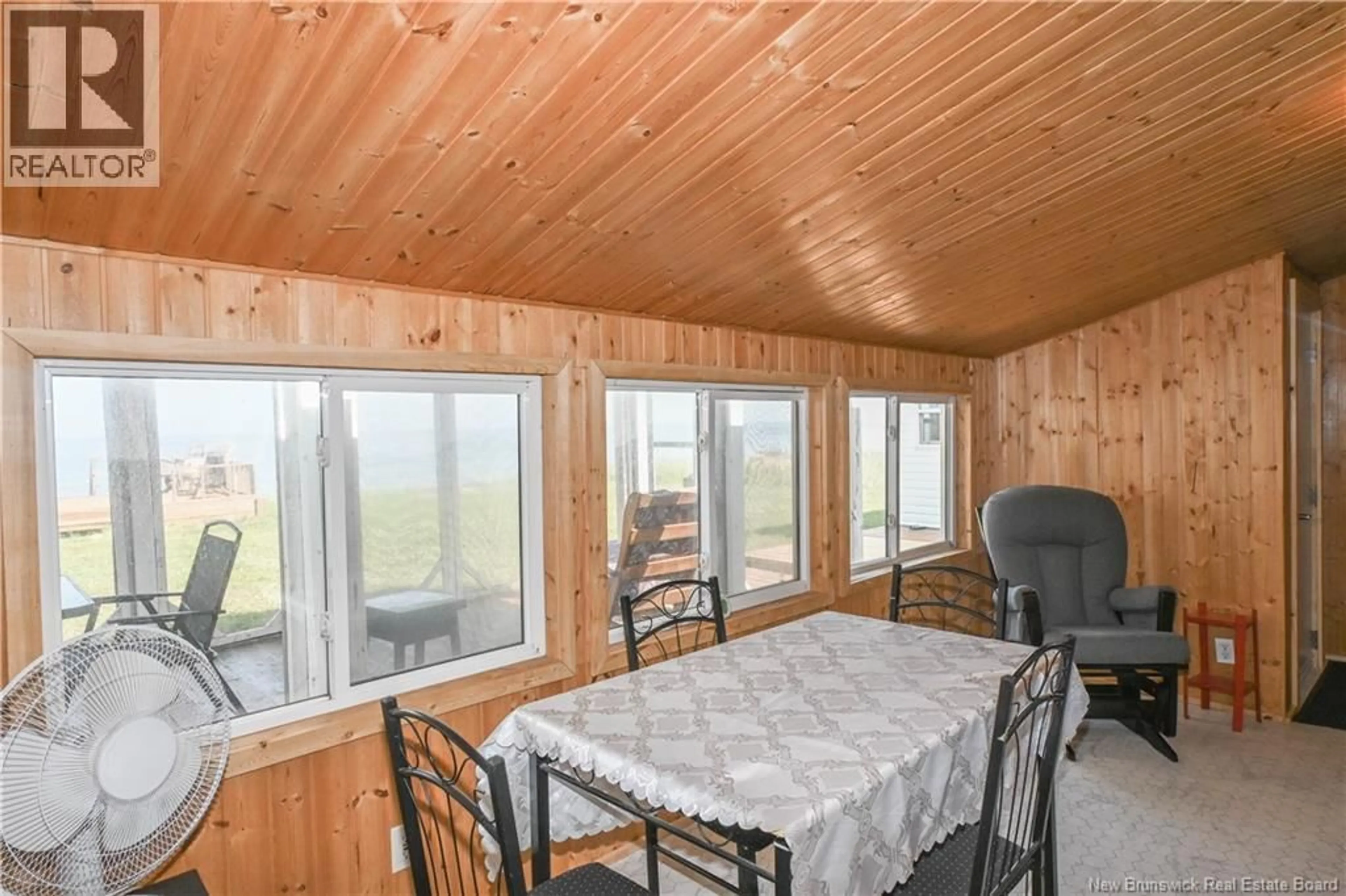 Dining room, wood/laminate floor for 145 DES CHALETS ROAD, Maisonnette New Brunswick E8N2L9