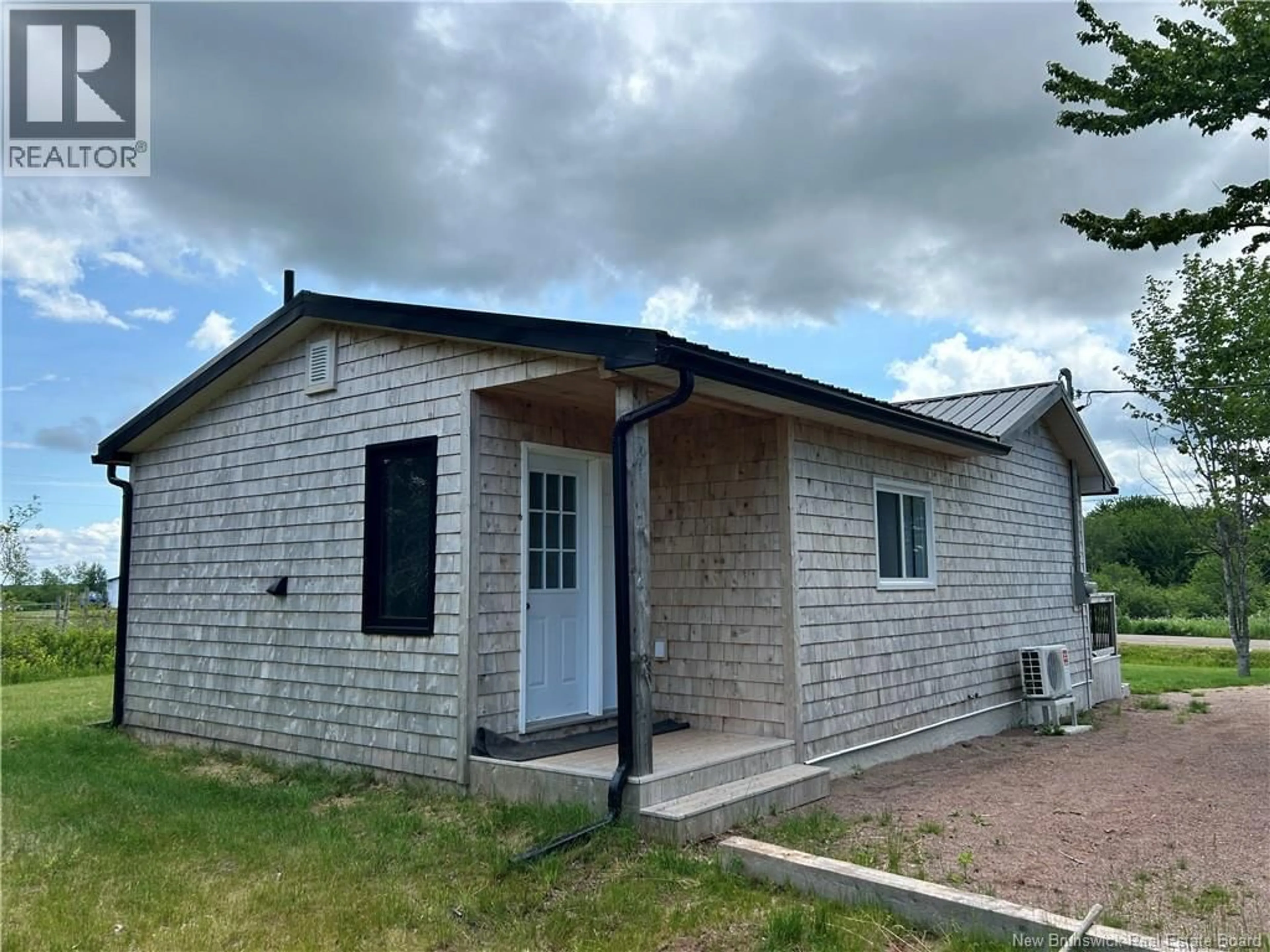 Home with vinyl exterior material, unknown for 396 COLLINS LAKE ROAD, Shemogue New Brunswick E4N2N1
