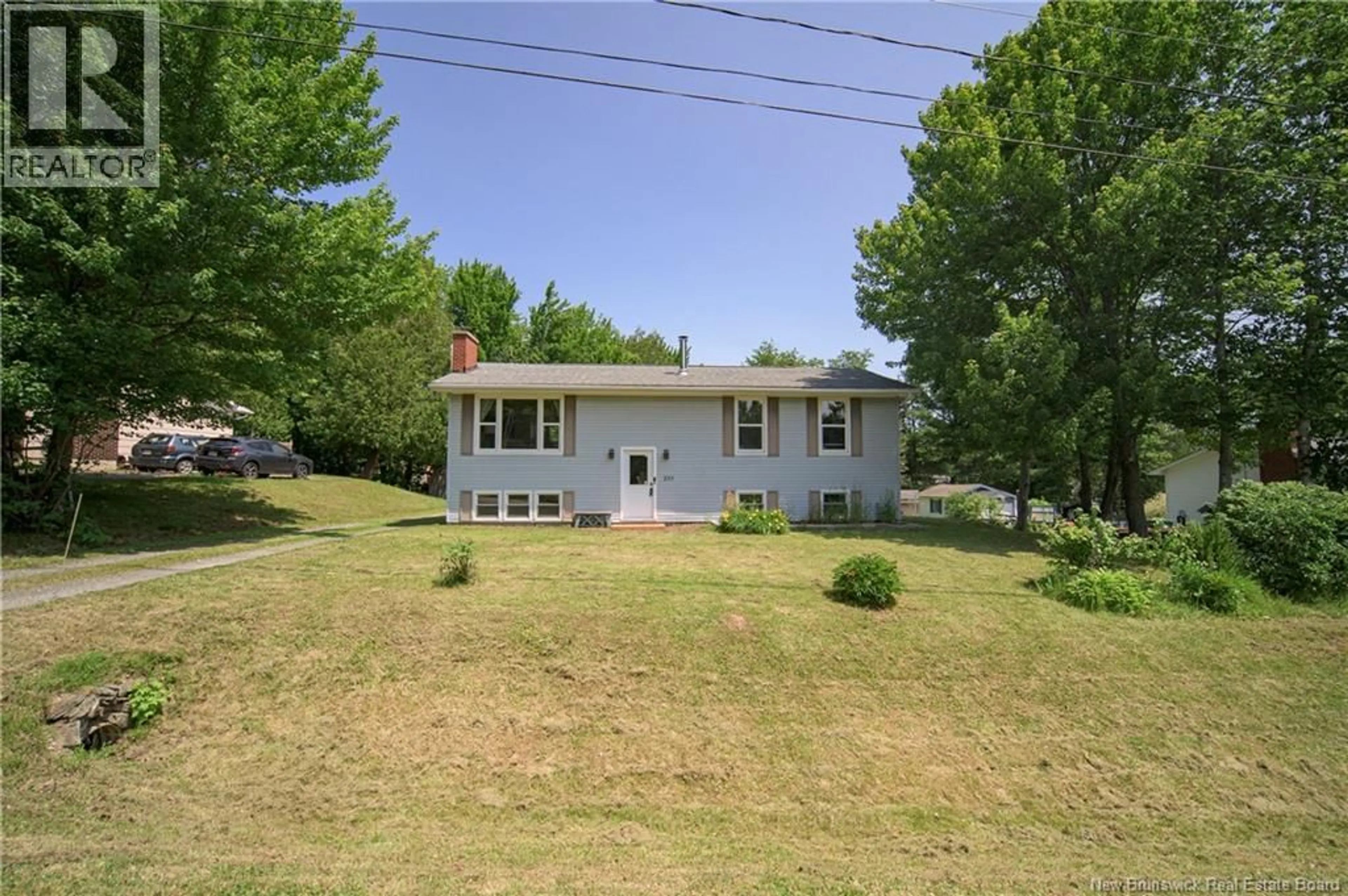 A pic from outside/outdoor area/front of a property/back of a property/a pic from drone, street for 255 SUNRISE ESTATES DRIVE, New Maryland New Brunswick E3C1G8