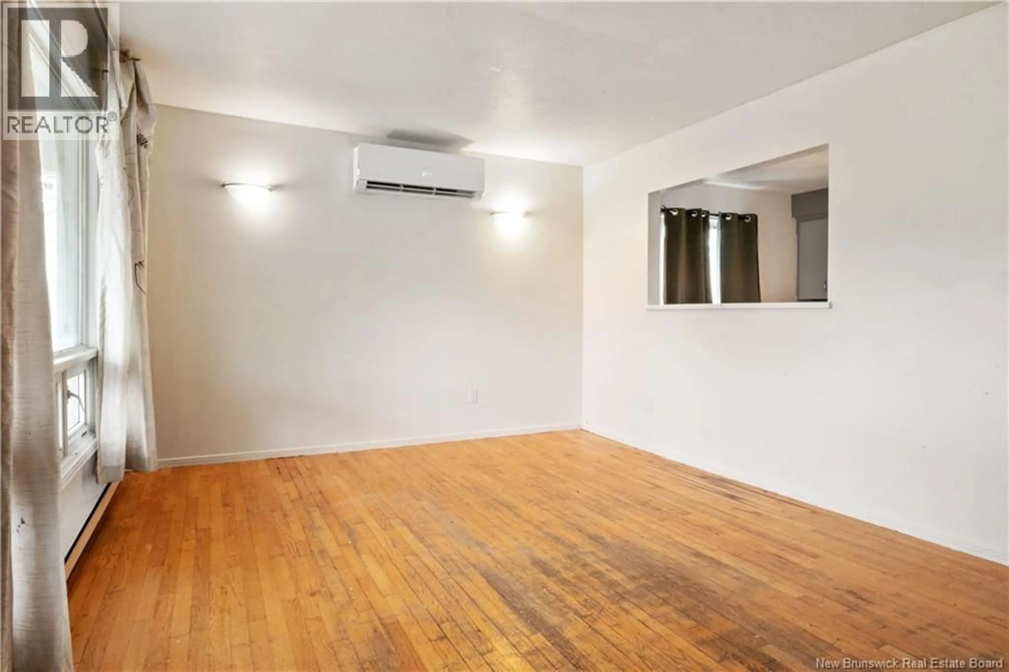 A pic of a room for 35 CHURCHILL STREET, Moncton New Brunswick E1C7H8