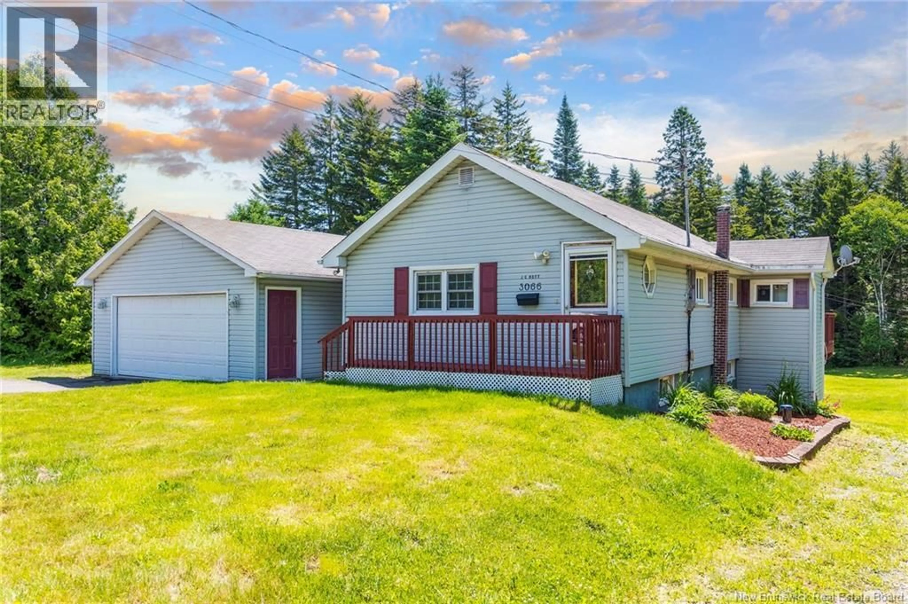 A pic from outside/outdoor area/front of a property/back of a property/a pic from drone, street for 3066 LOCH LOMOND ROAD, Saint John New Brunswick E2N1B3