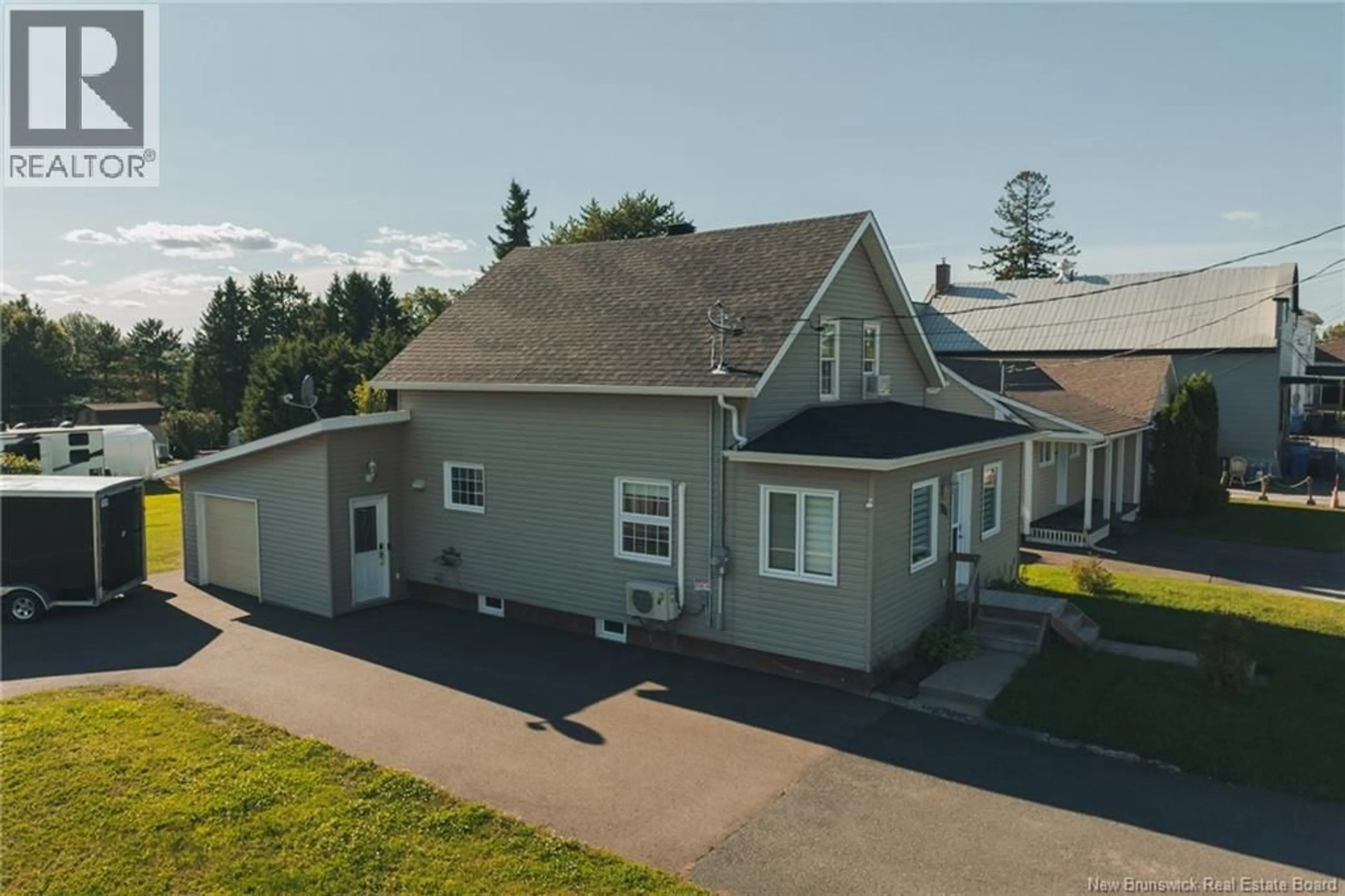 A pic from outside/outdoor area/front of a property/back of a property/a pic from drone, building for 784 PRINCIPAL STREET, Saint-Léonard New Brunswick E7E2H8