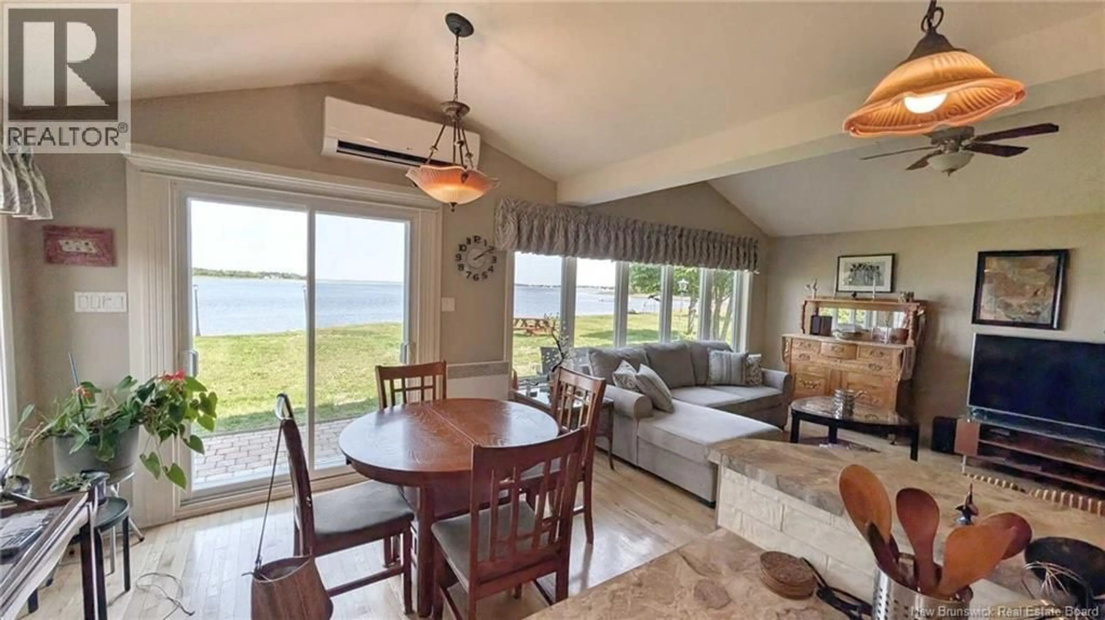 Dining room, unknown for 10 RUE MCGRATH STREET, Tracadie New Brunswick E1X4G4