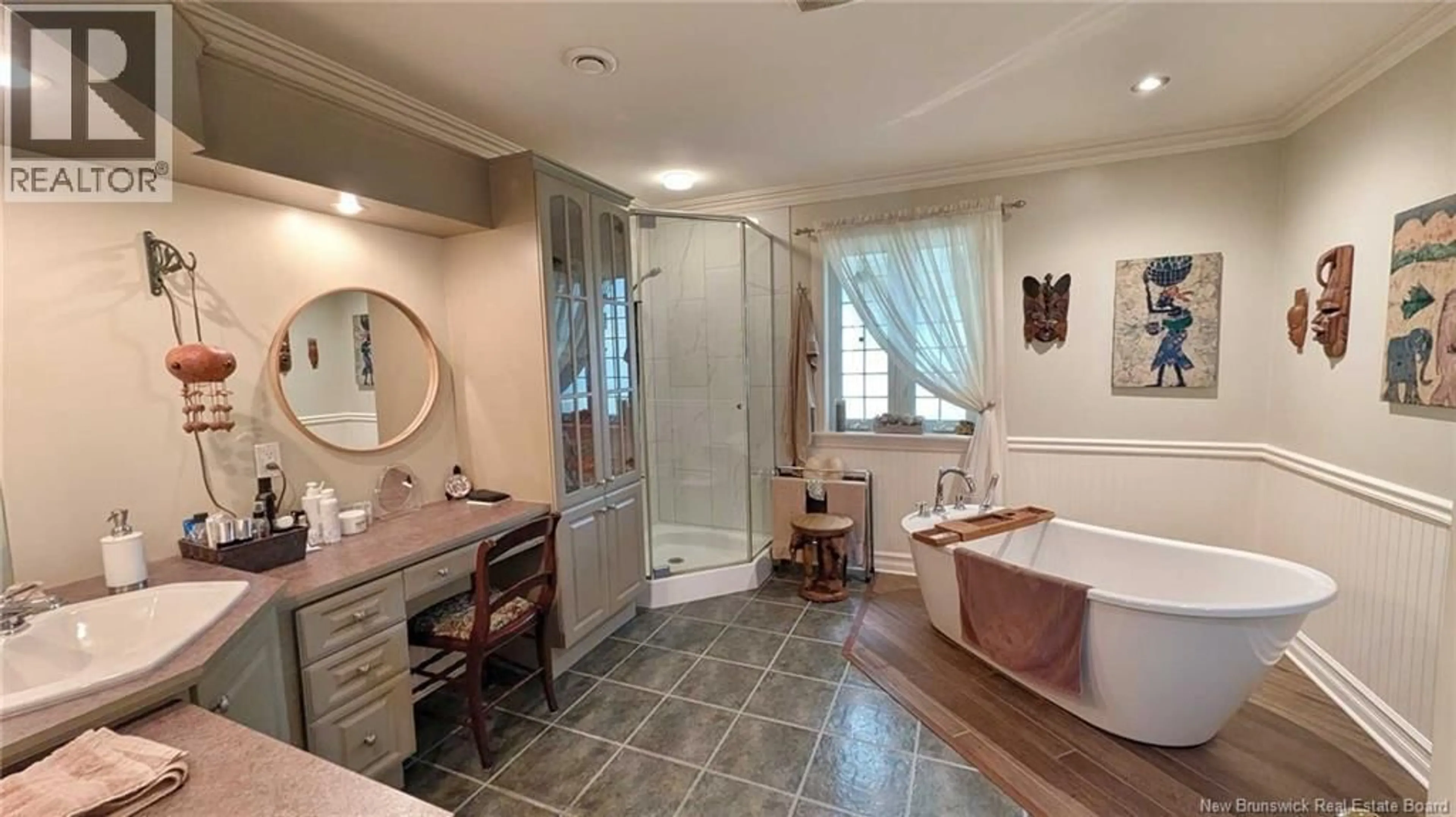Contemporary bathroom, ceramic/tile floor for 10 RUE MCGRATH STREET, Tracadie New Brunswick E1X4G4