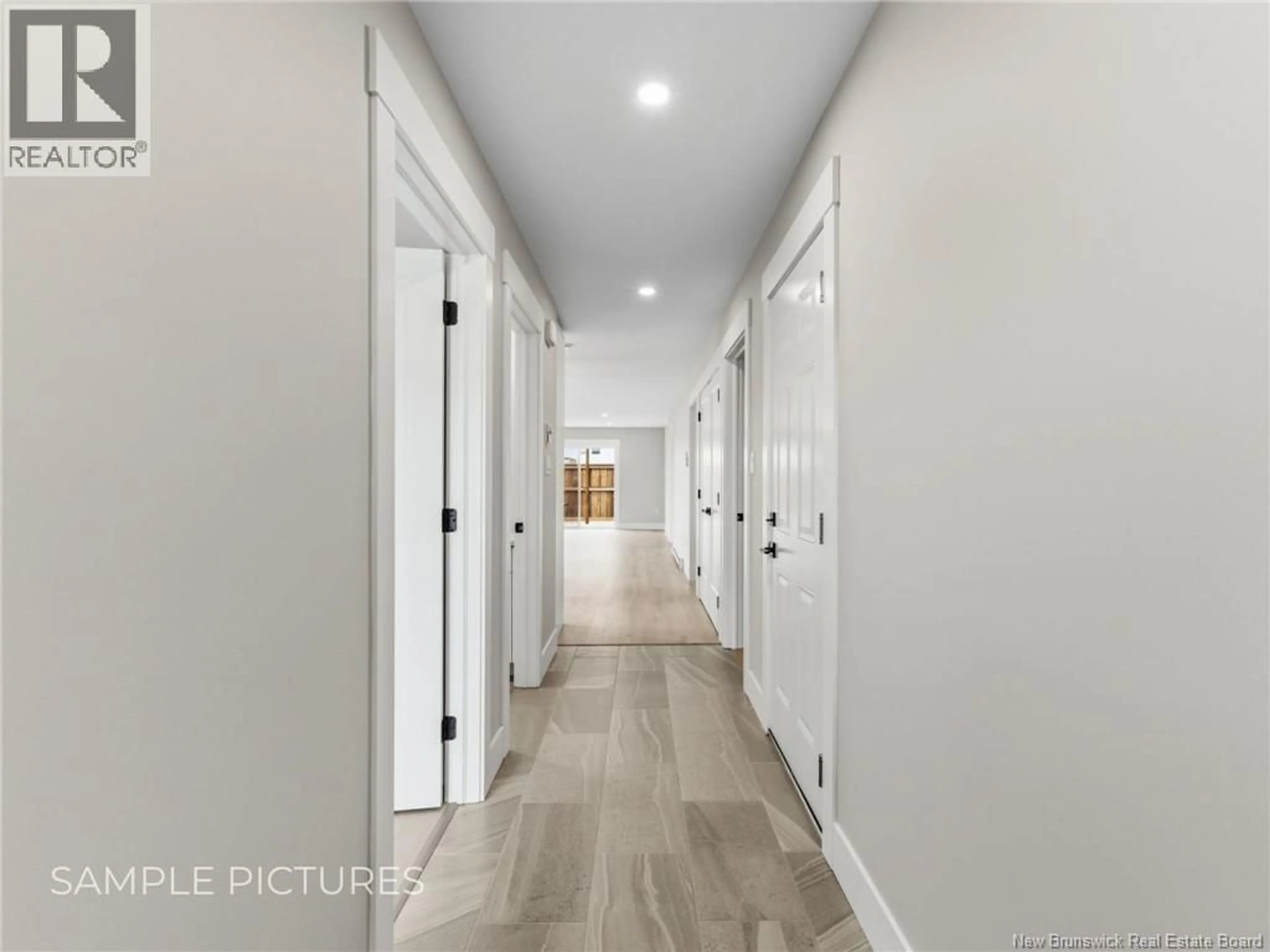 Indoor entryway for 30 VIOLET STREET, Shediac New Brunswick E4P0Z8