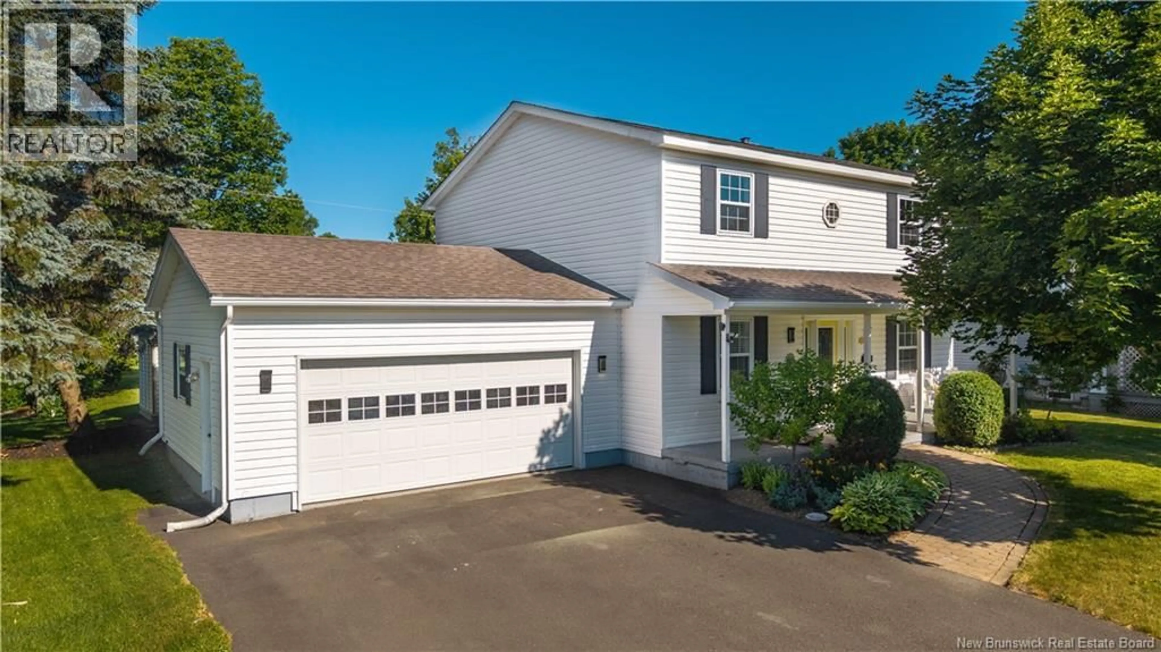 Home with vinyl exterior material, street for 24 ABBOTT STREET, St. Stephen New Brunswick E3L3C4