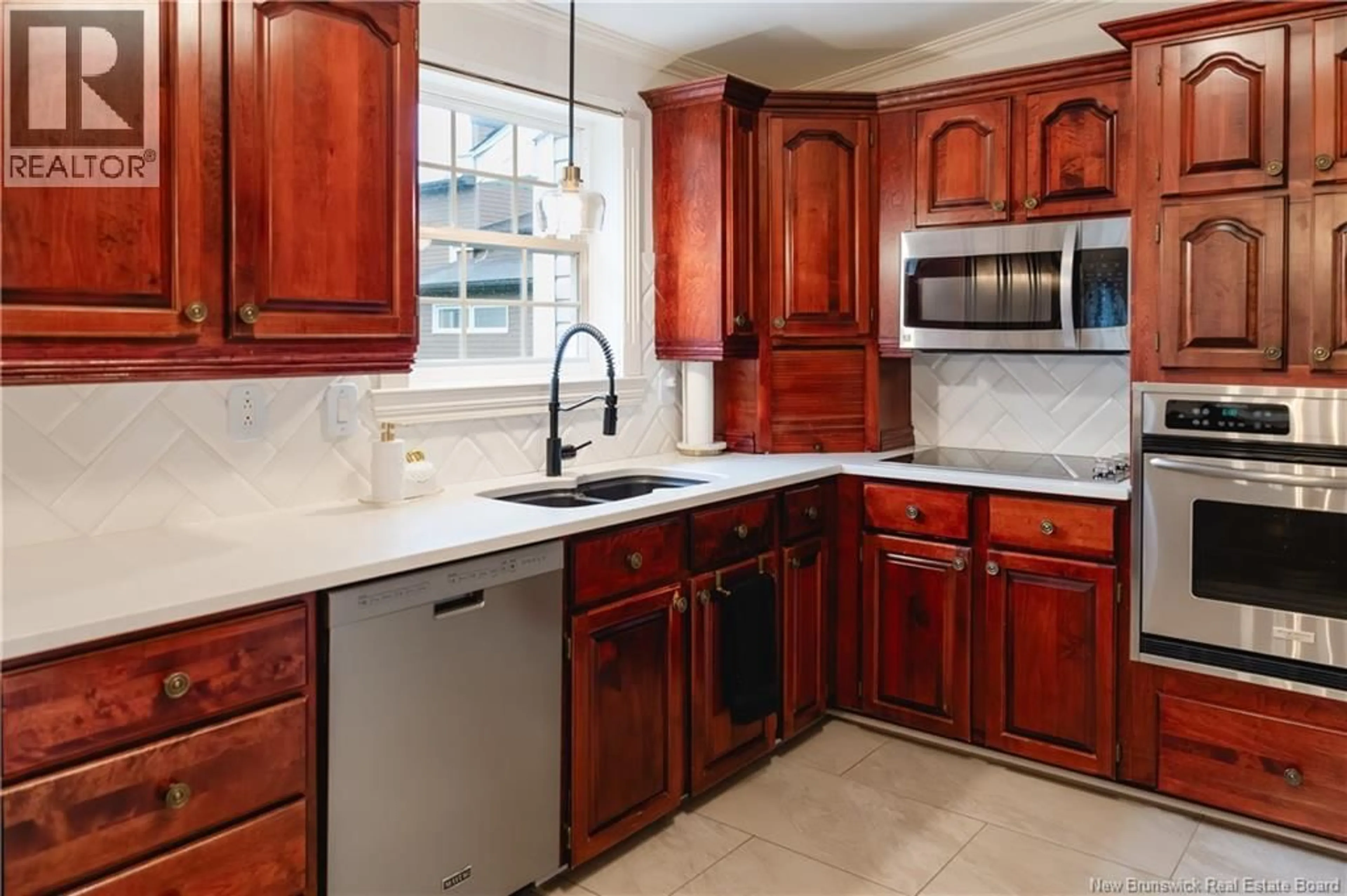 Standard kitchen, ceramic/tile floor for 8 BELONE STREET, Edmundston New Brunswick E7B1B6