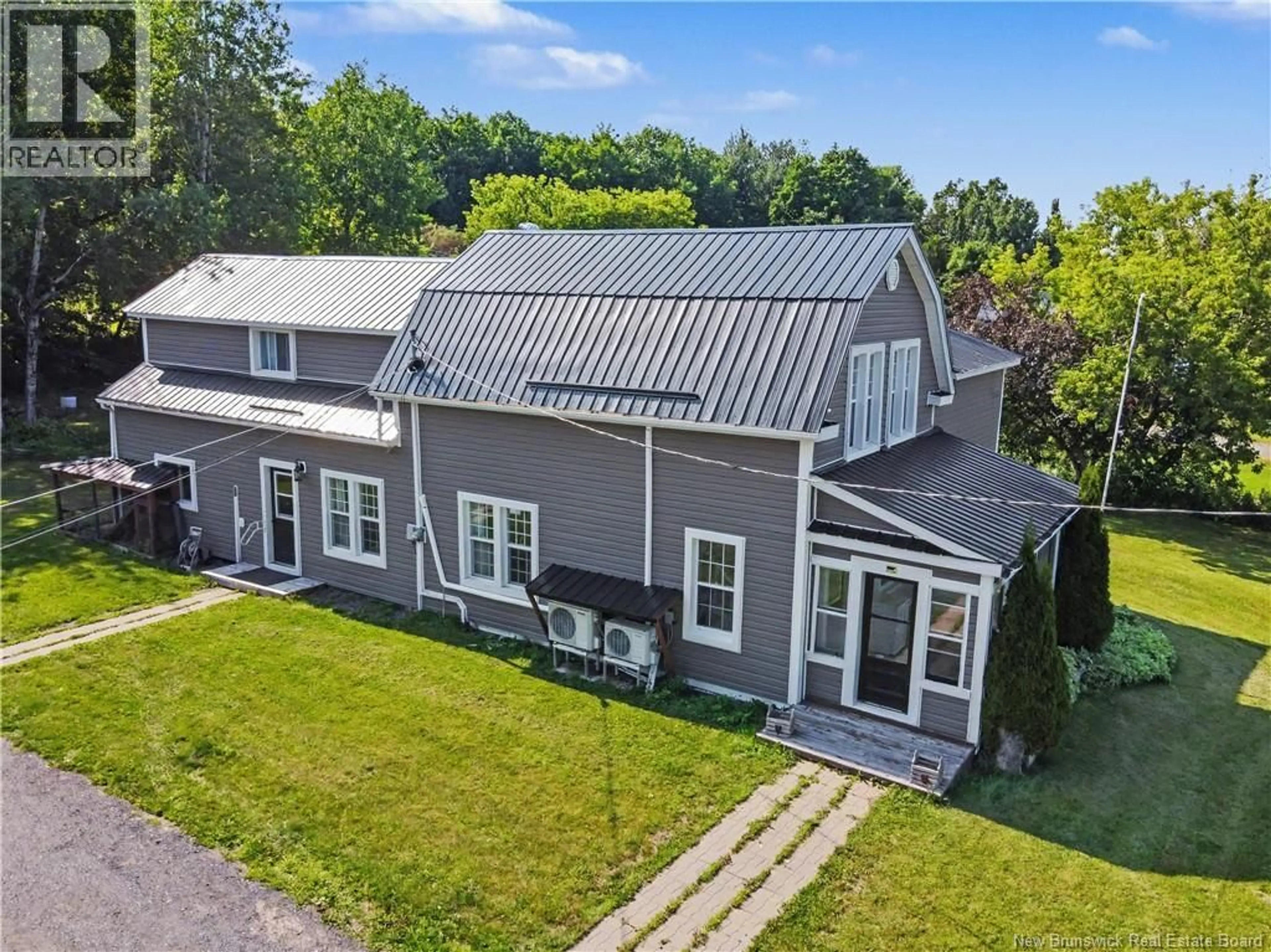 A pic from outside/outdoor area/front of a property/back of a property/a pic from drone, unknown for 2677 ROUTE 103, Somerville New Brunswick E7P3A6