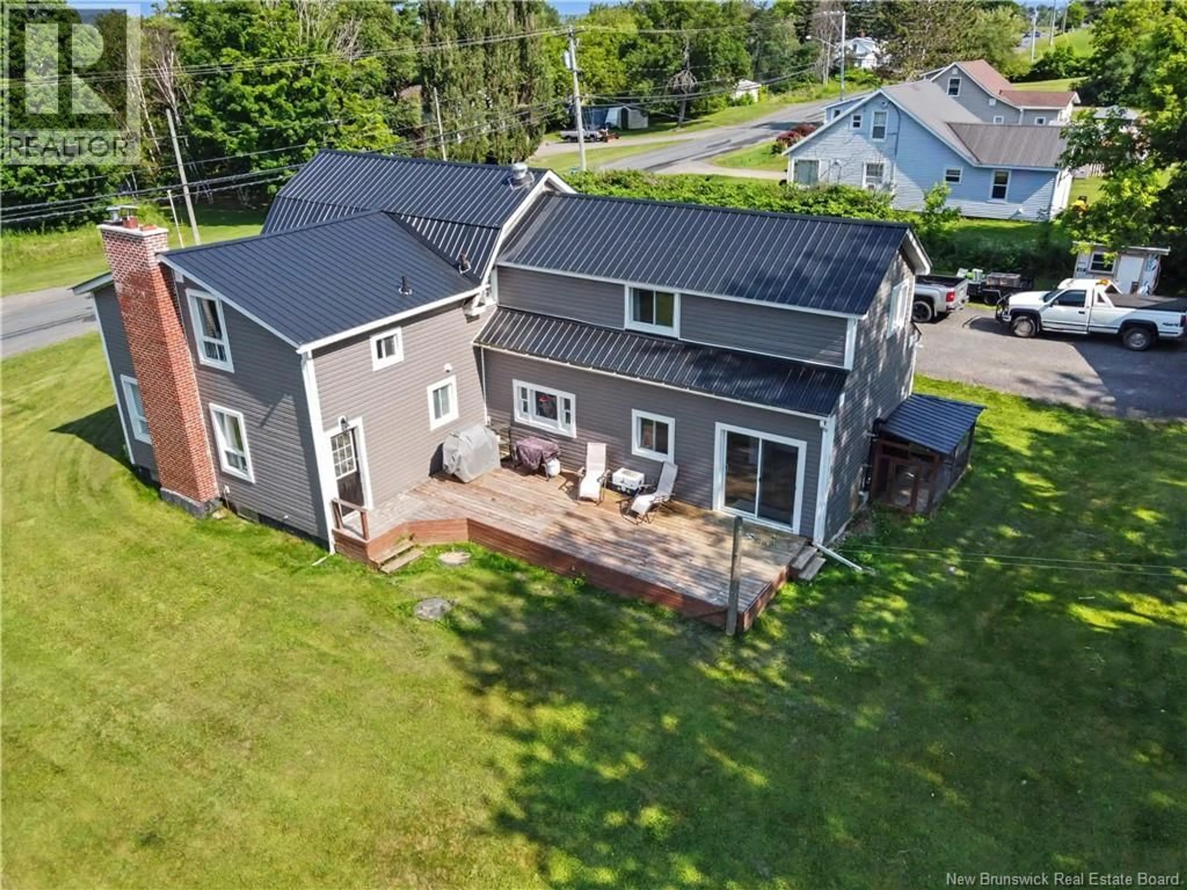 A pic from outside/outdoor area/front of a property/back of a property/a pic from drone, unknown for 2677 ROUTE 103, Somerville New Brunswick E7P3A6