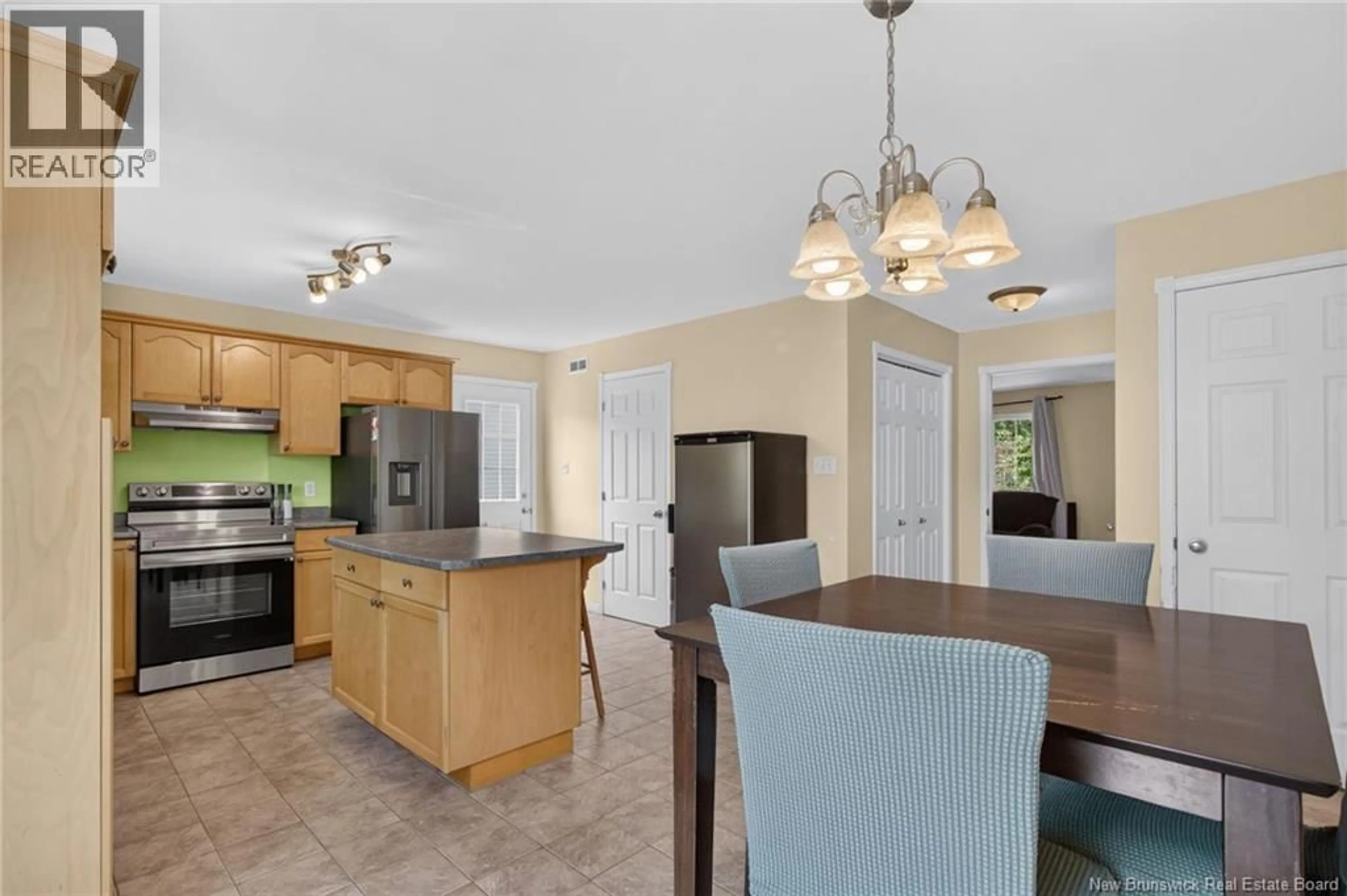 Open concept kitchen, ceramic/tile floor for 24 STONEHAM, Moncton New Brunswick E1G4Z6