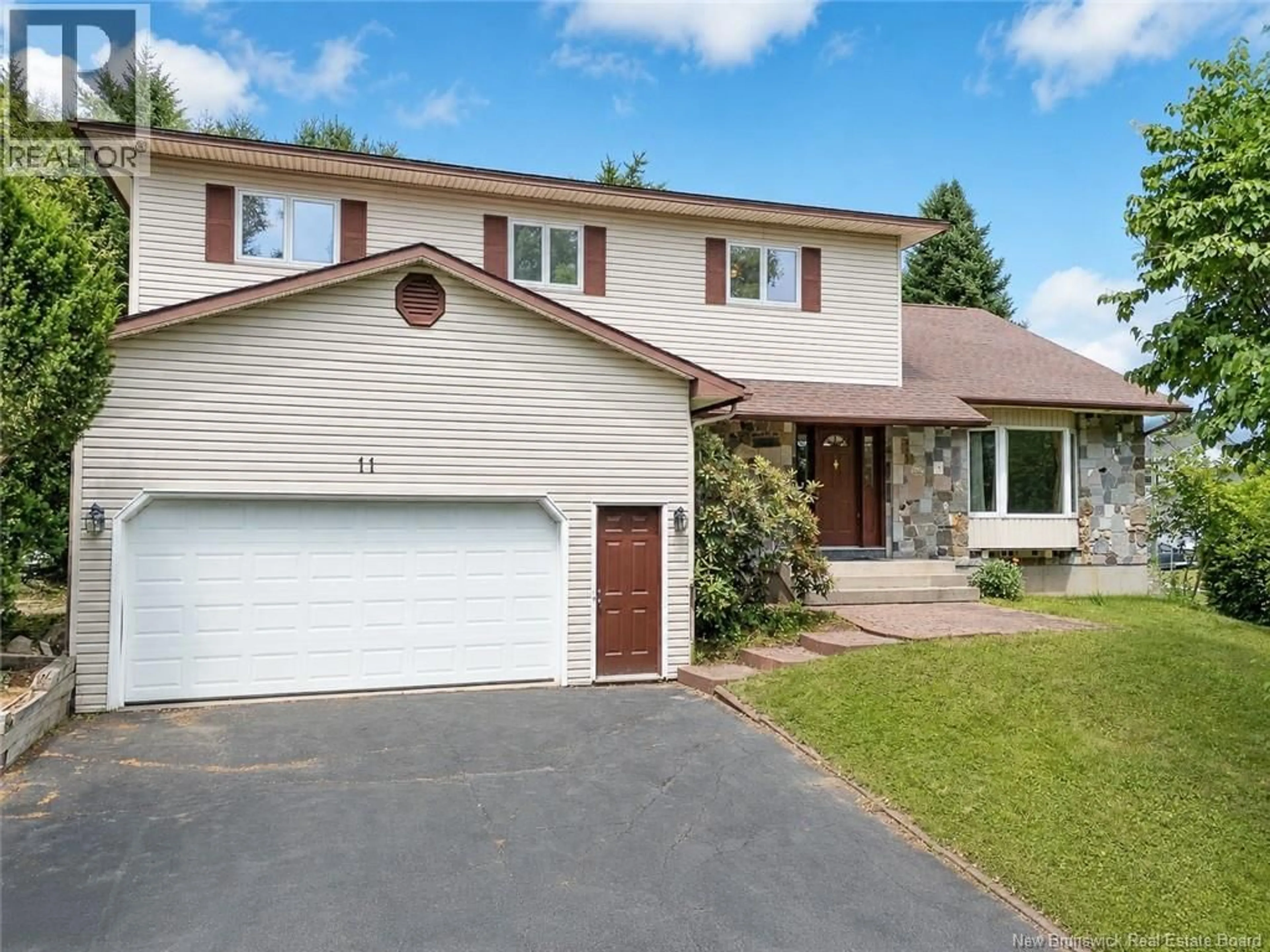 Unknown for 11 BAXTER COURT, Fredericton New Brunswick E3B6M2