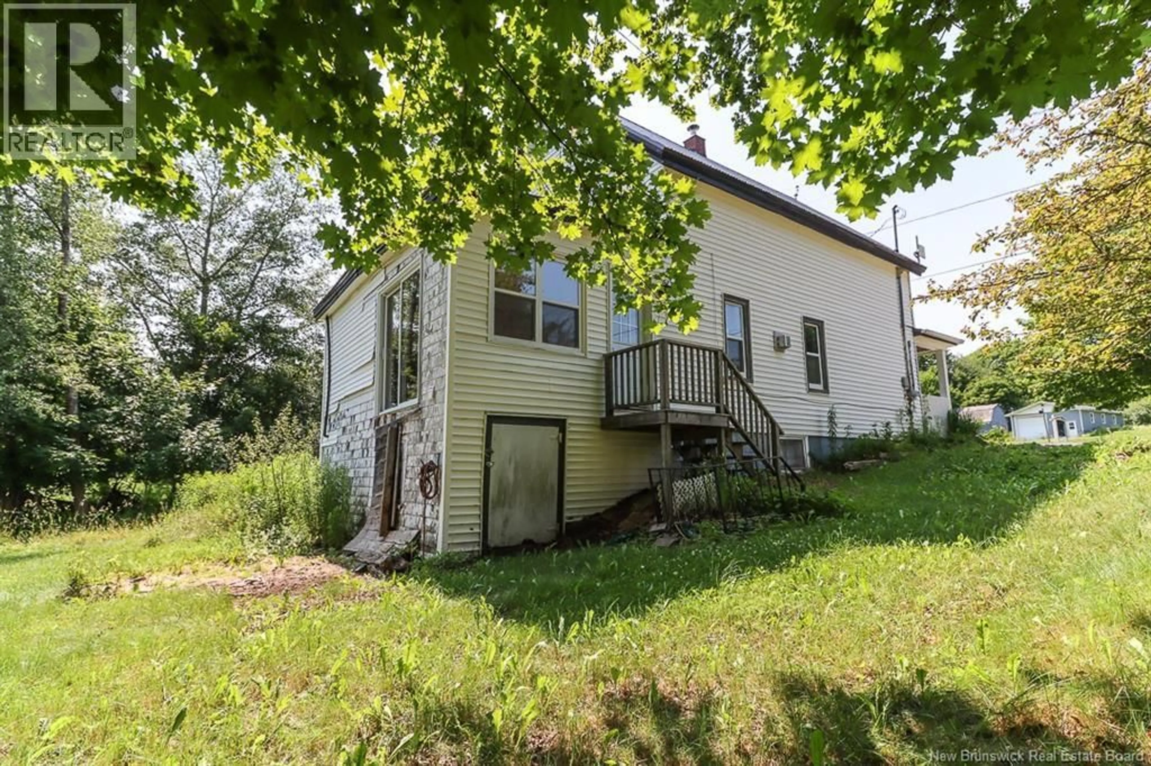 Unknown for 96 MAIN STREET, St. Martins New Brunswick E5R1B3