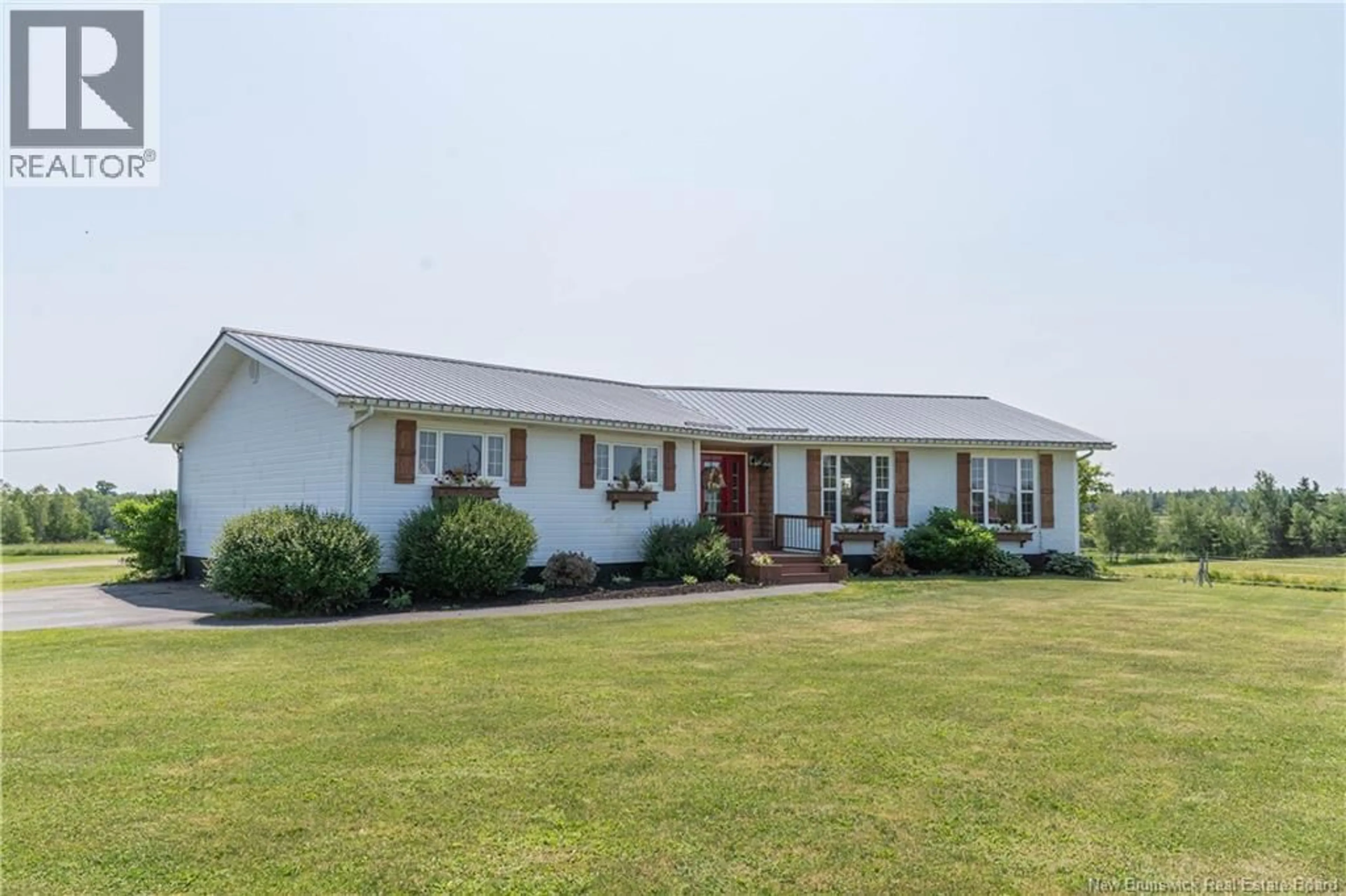 Home with vinyl exterior material, unknown for 309 NAPAN ROAD, Napan New Brunswick E1N4X2