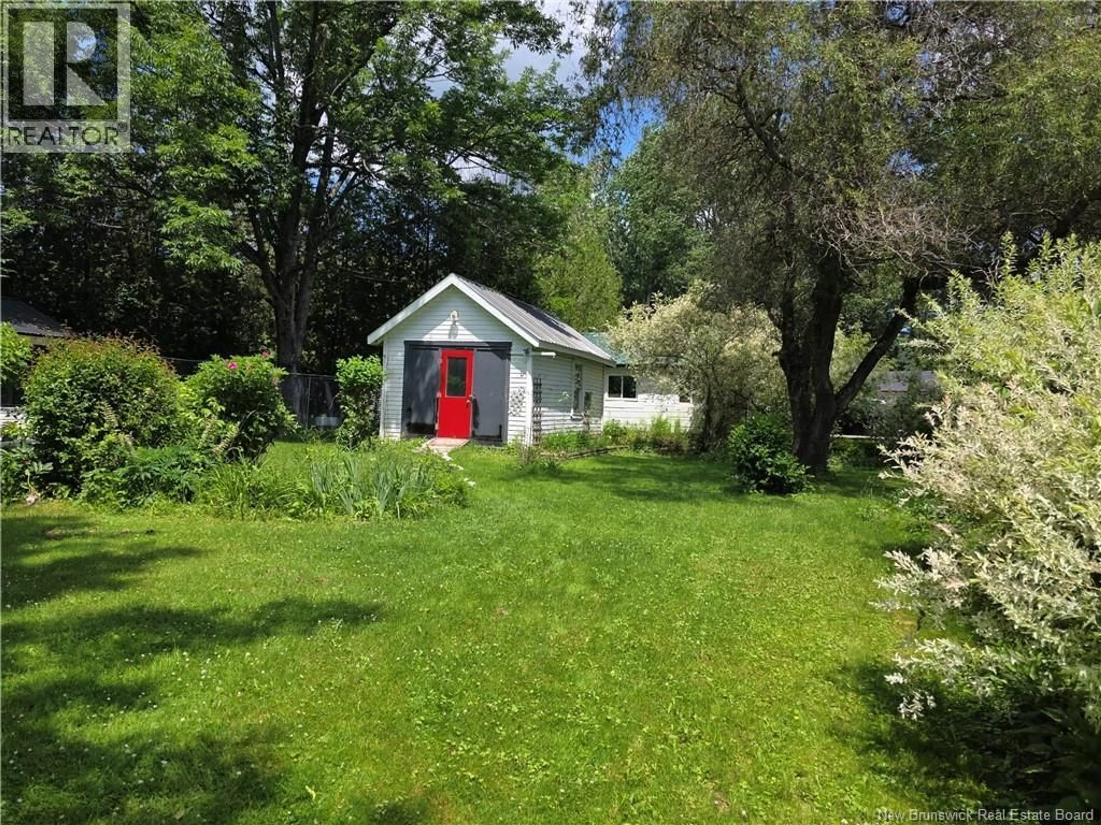 Shed for 35 QUEEN WEST STREET, St. Stephen New Brunswick E3L2K2