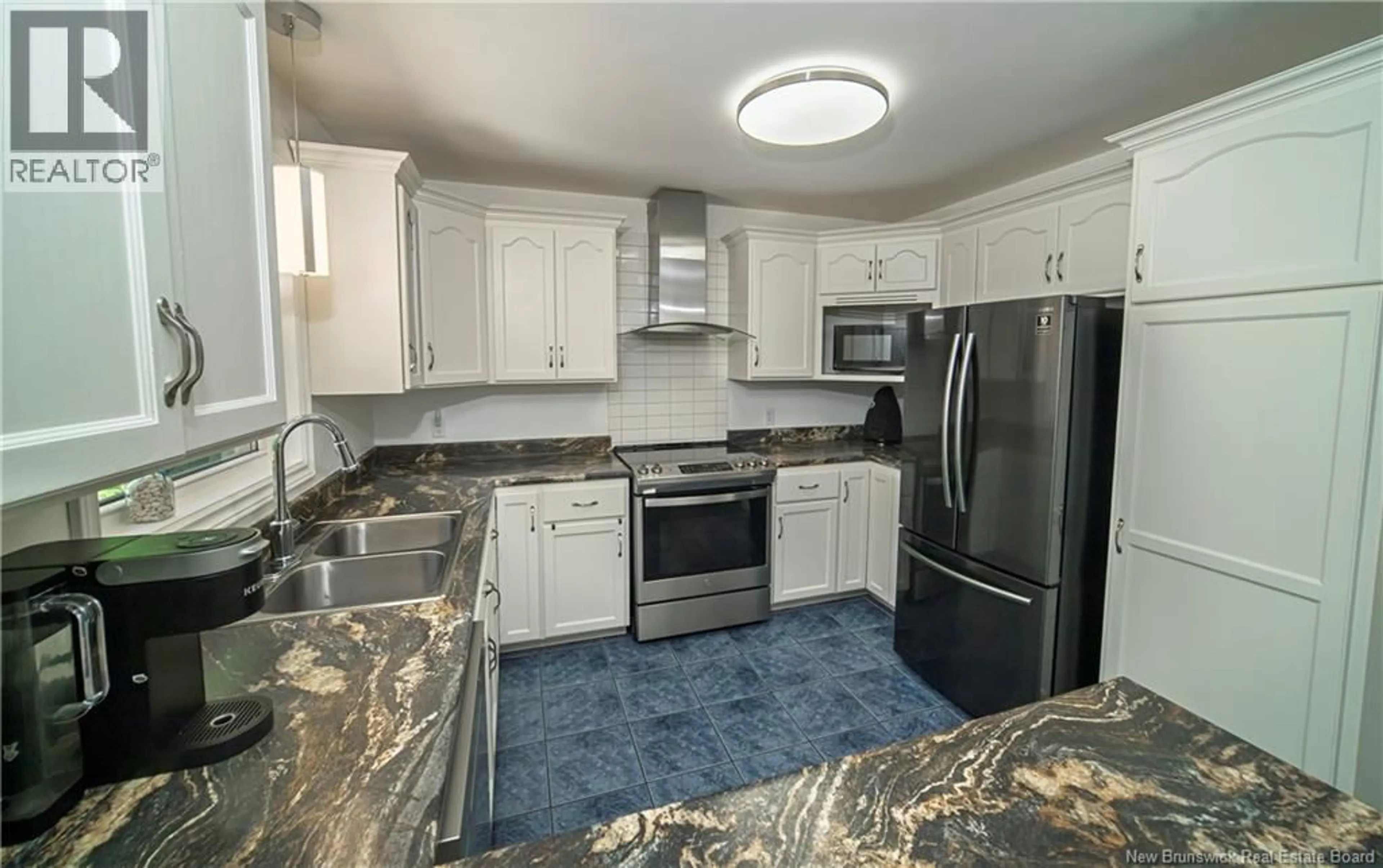 Standard kitchen, ceramic/tile floor for 514 ROUTE 655, Lincoln New Brunswick E3B8T6