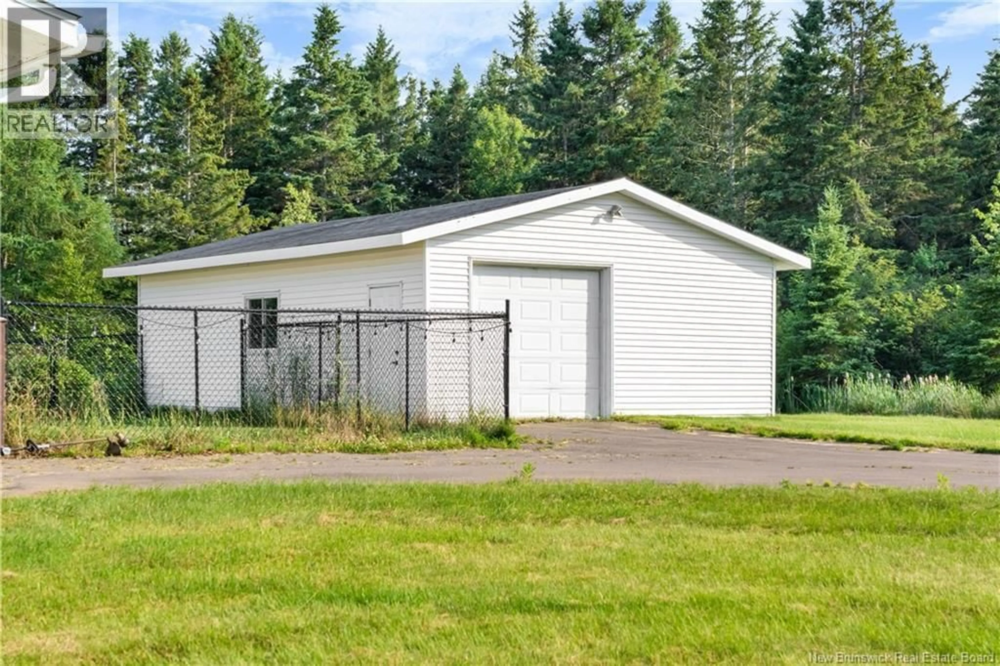 Shed for 104 EVANGELINE STREET, Bouctouche New Brunswick E4S3E5