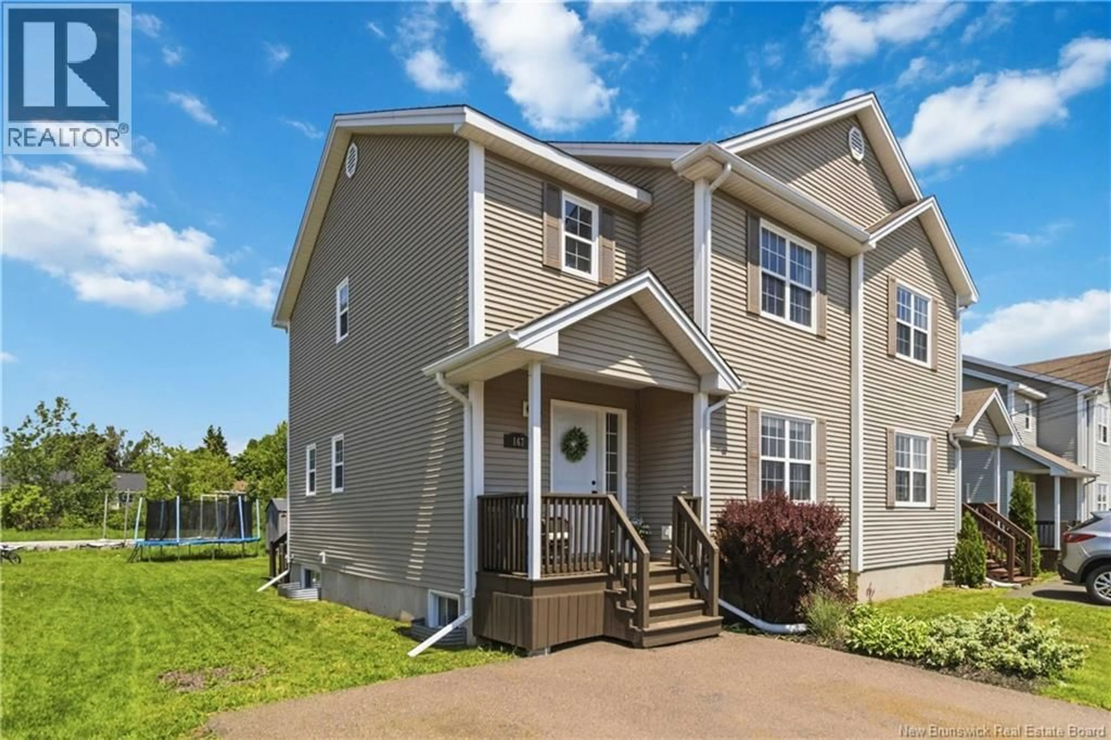 Home with vinyl exterior material, unknown for 167 HOULAHAN STREET, Dieppe New Brunswick E1A3X6