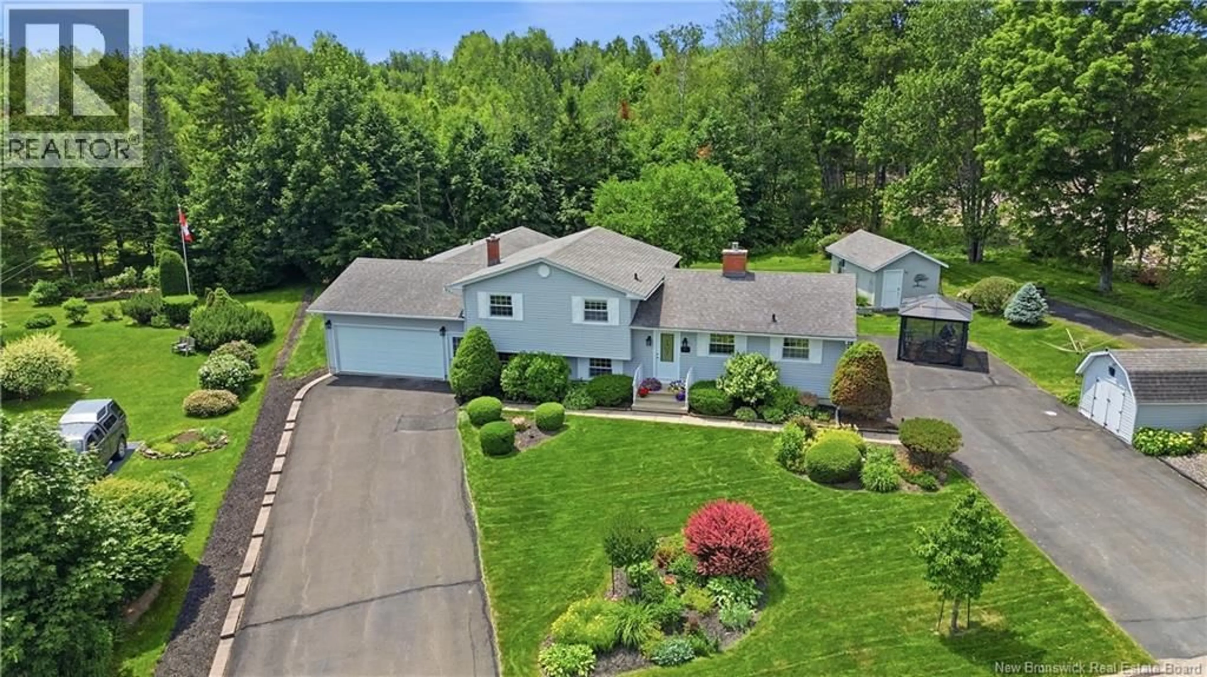 A pic from outside/outdoor area/front of a property/back of a property/a pic from drone, street for 102 ANDERSON STREET, Fredericton New Brunswick E3B7E1