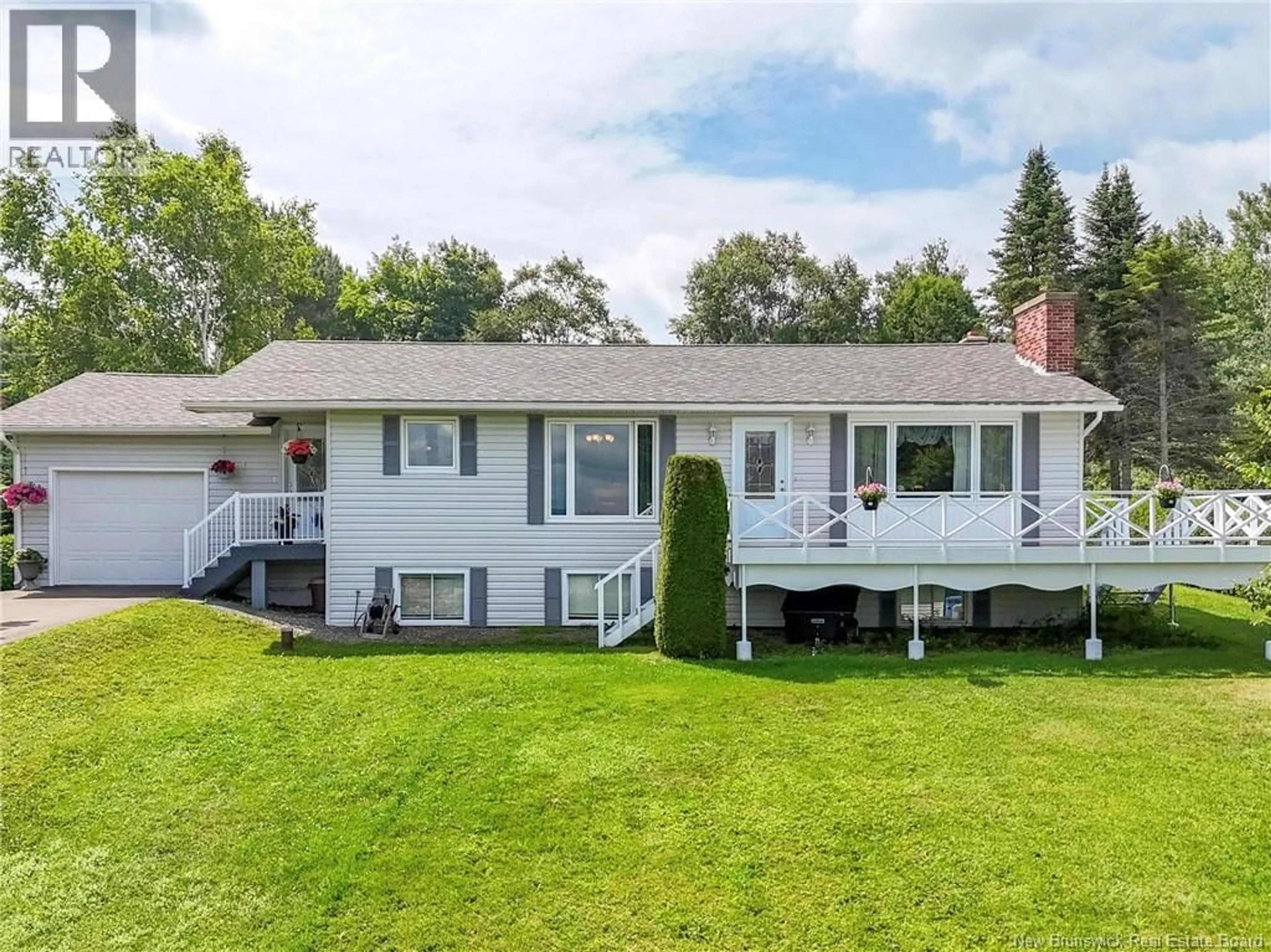 Home with vinyl exterior material, unknown for 150 CURTIS ROAD, Florenceville-Bristol New Brunswick E7L2H6
