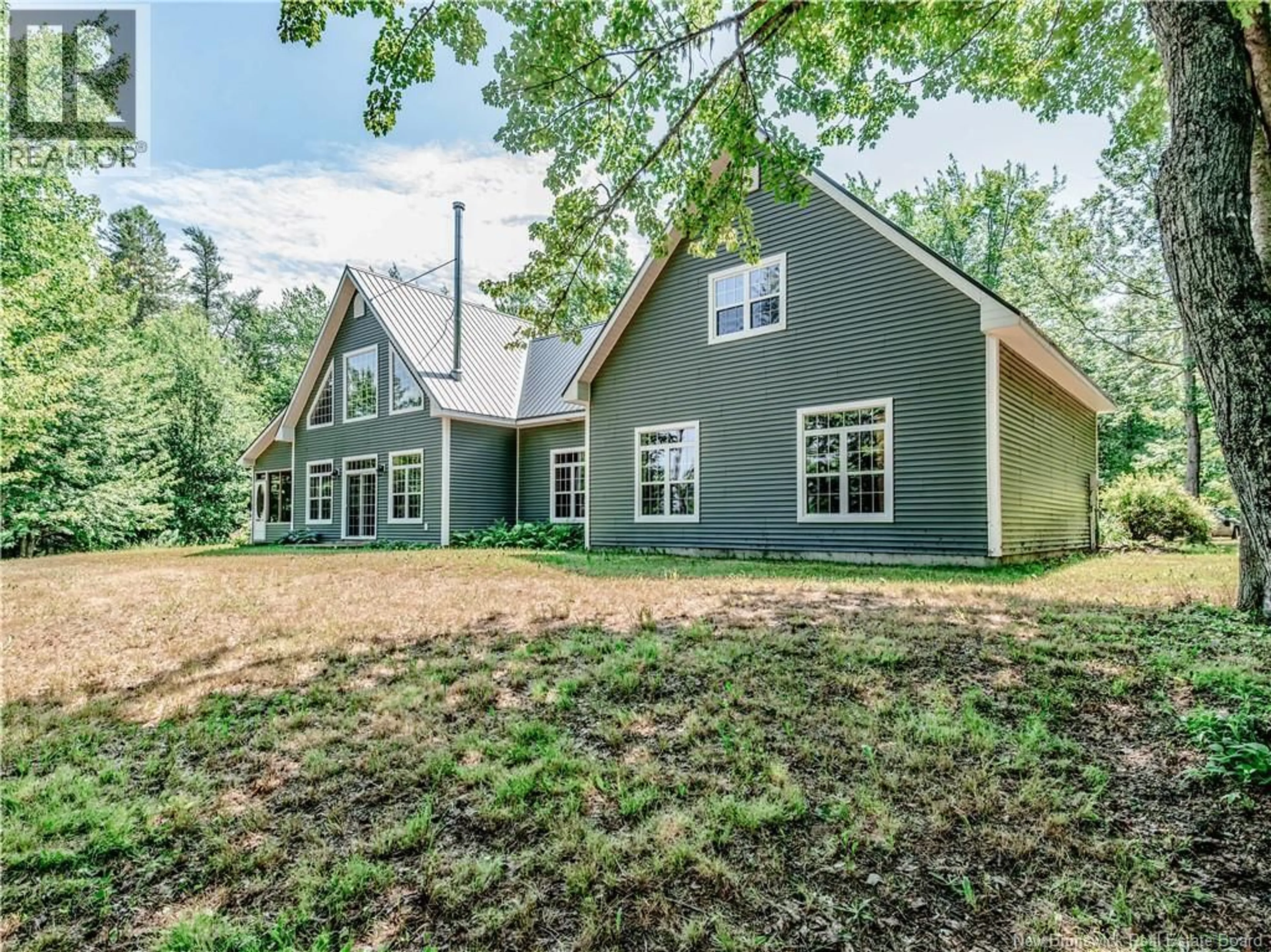 Home with vinyl exterior material, mountain view for 304 SAINT-IGNACE, Saint-Louis-De-Kent New Brunswick E4X1Y2