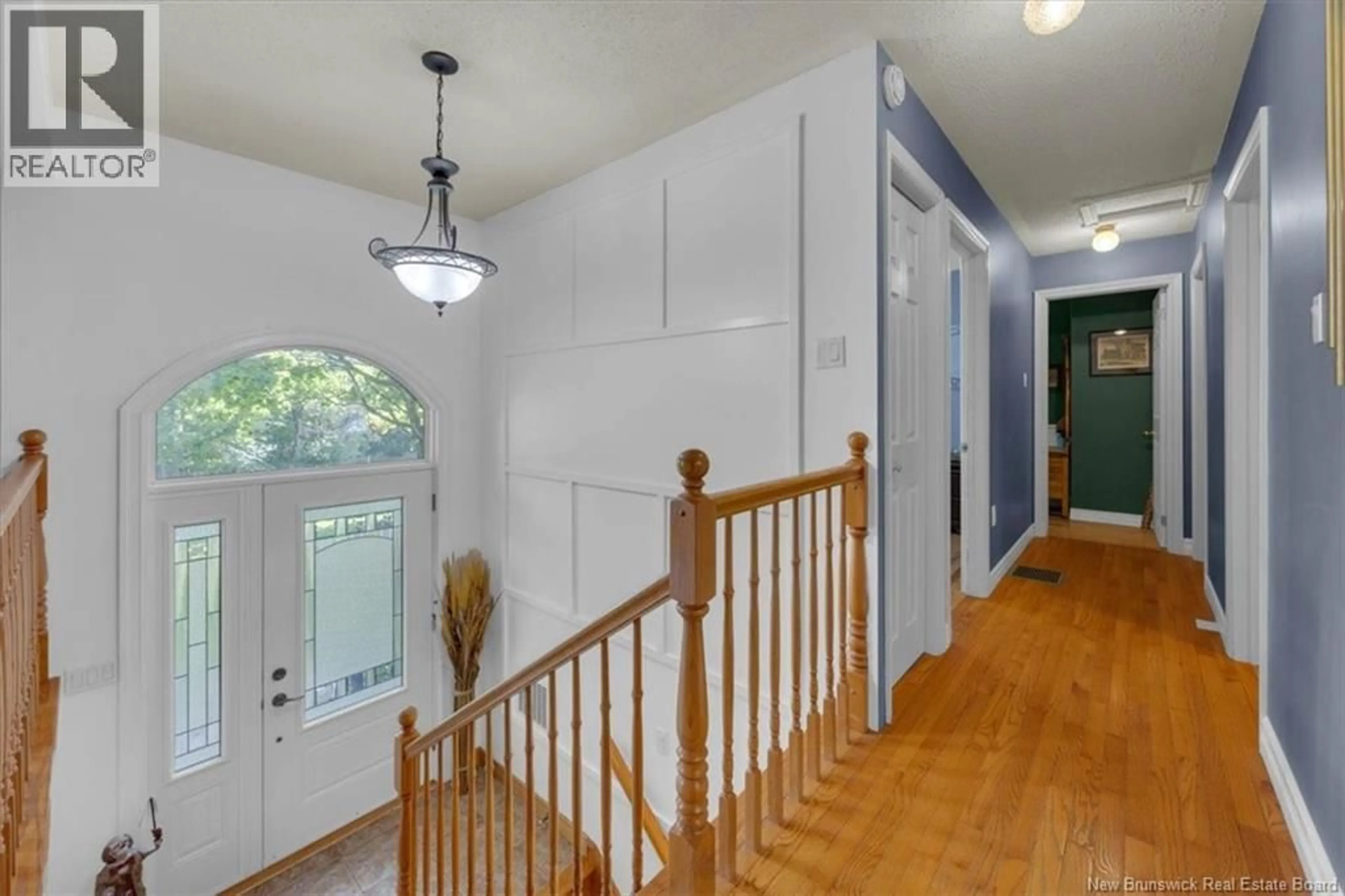 Indoor foyer for 69 RENSHAW ROAD, Rothesay New Brunswick E2H1R7