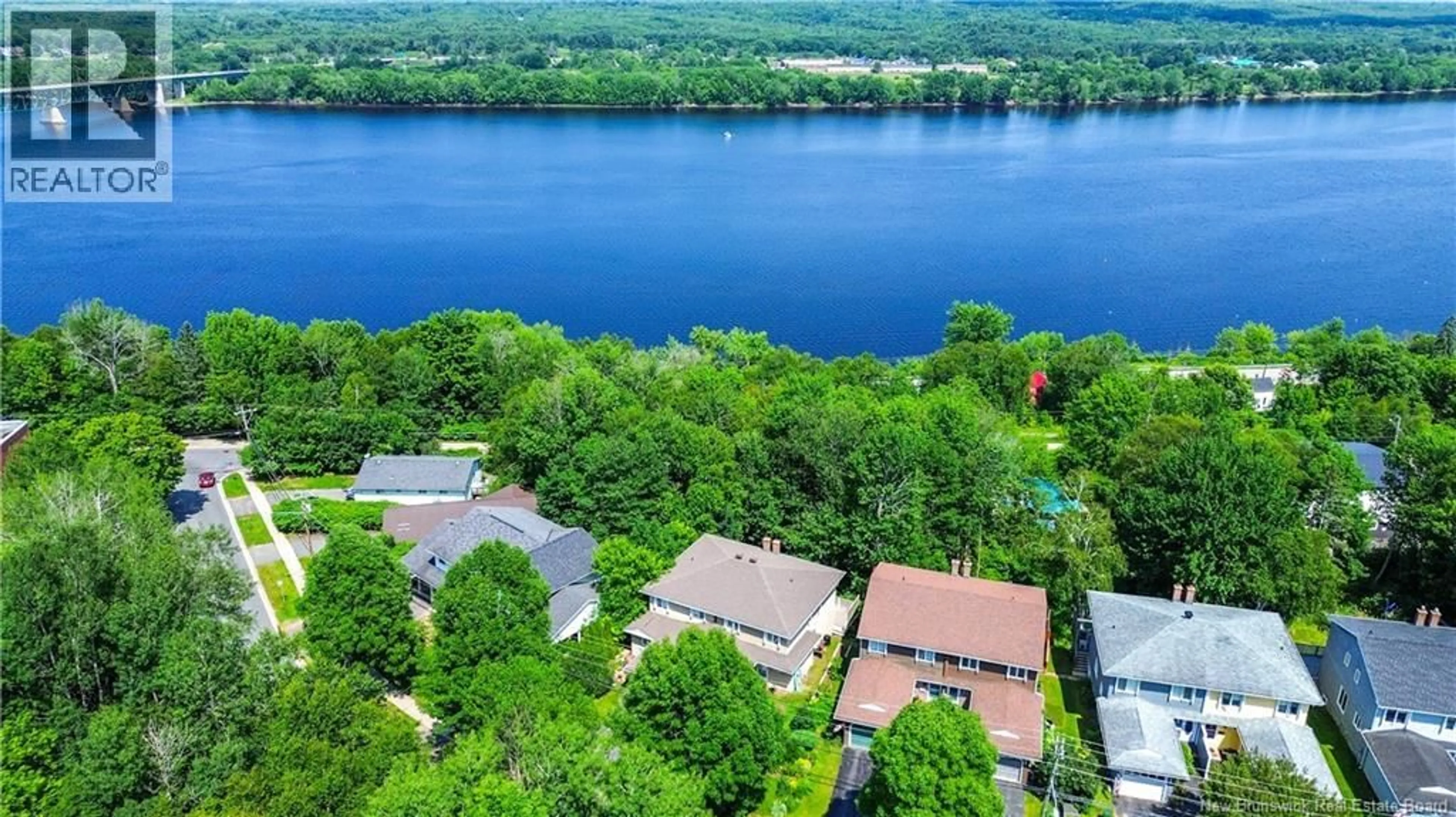 A pic from outside/outdoor area/front of a property/back of a property/a pic from drone, water/lake/river/ocean view for 29 BIGGS STREET, Fredericton New Brunswick E3B6H8