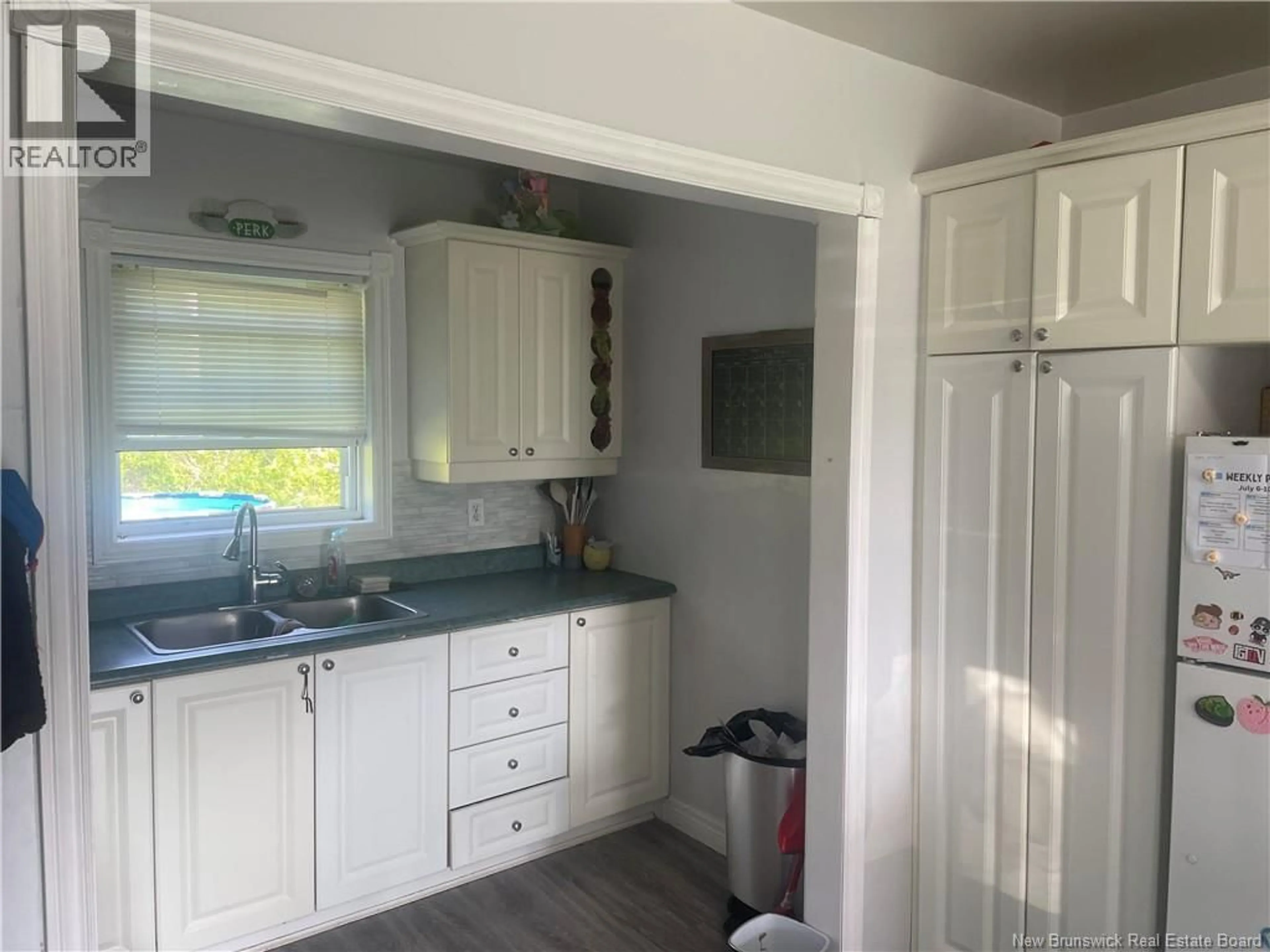 Standard kitchen, unknown for 2667 KING GEORGE HIGHWAY, Miramichi New Brunswick E1V6Y8