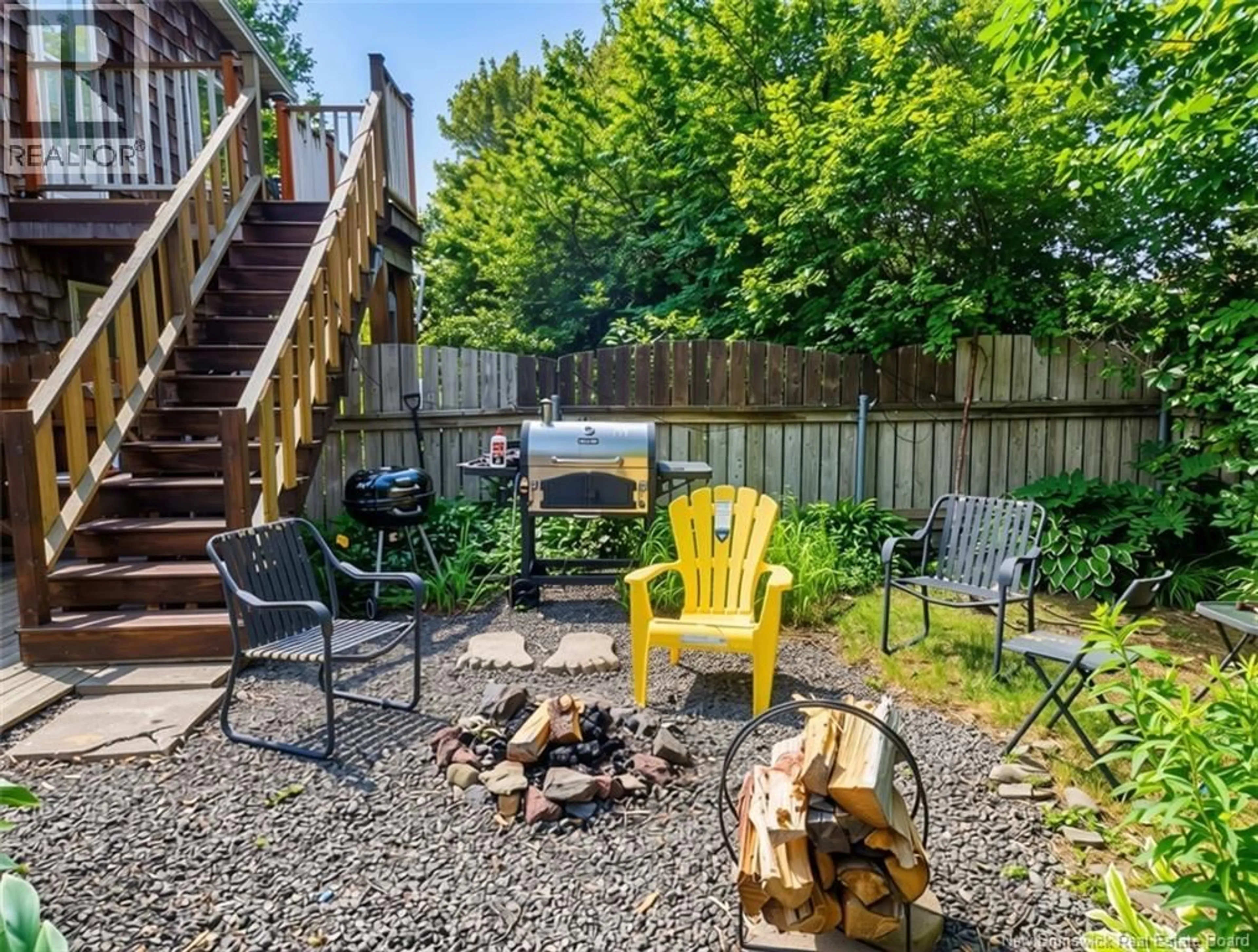 Patio, street for 256 RUE BELLE ISLE STREET, Shediac New Brunswick E4P2V7