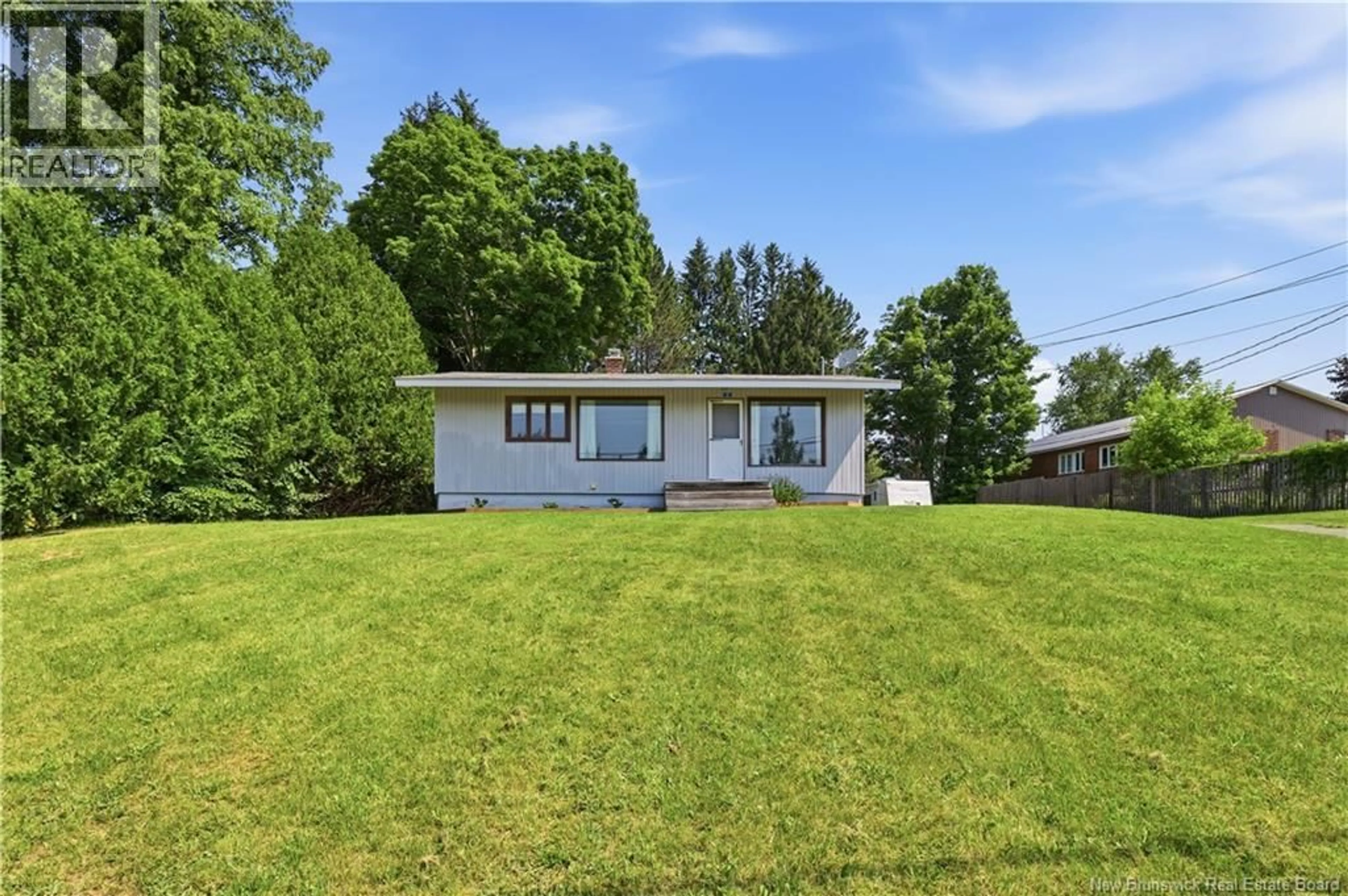 A pic from outside/outdoor area/front of a property/back of a property/a pic from drone, water/lake/river/ocean view for 2 WELCH STREET, Florenceville-Bristol New Brunswick E7L2E4