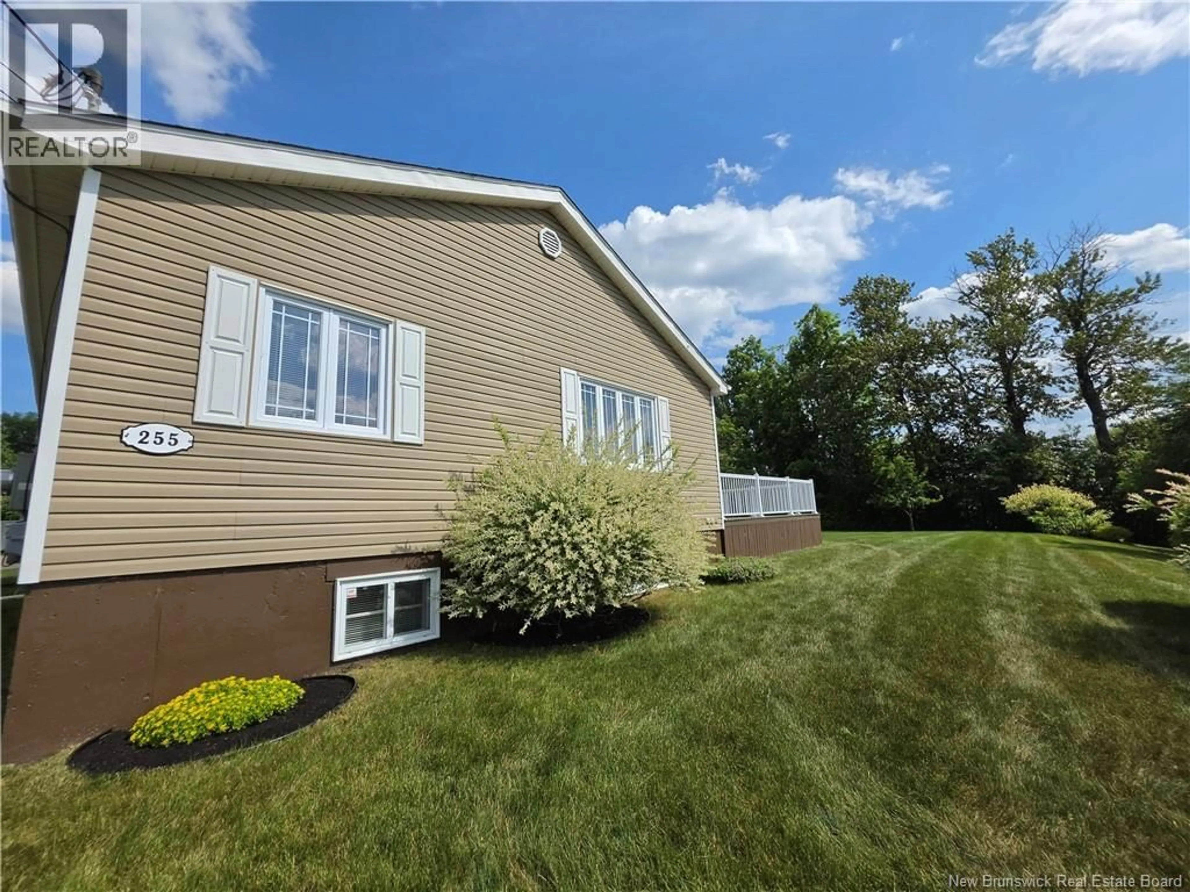 Home with vinyl exterior material, unknown for 255 LYNCH LANE, Bathurst New Brunswick E2A5A9