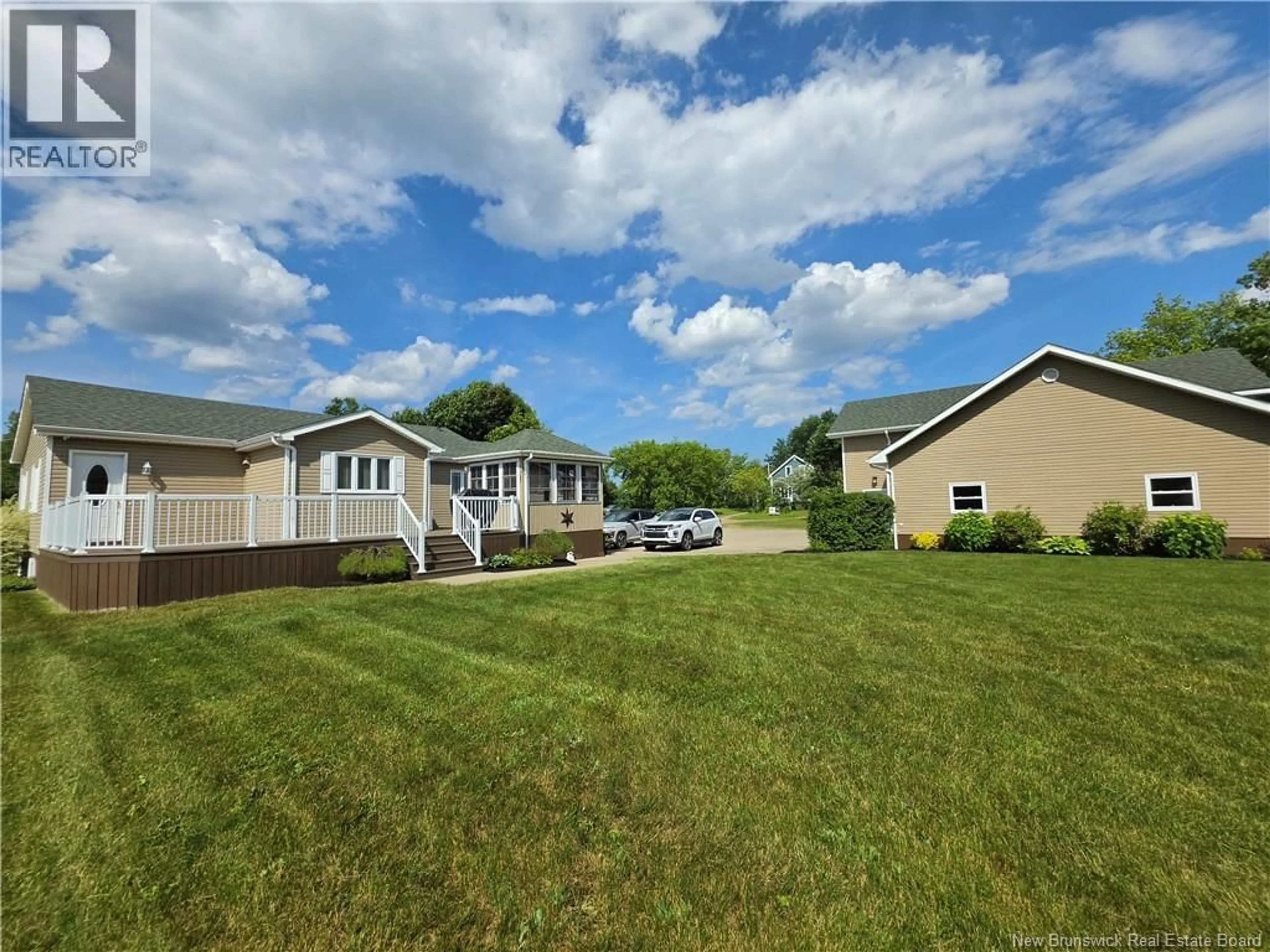 Home with vinyl exterior material, unknown for 255 LYNCH LANE, Bathurst New Brunswick E2A5A9