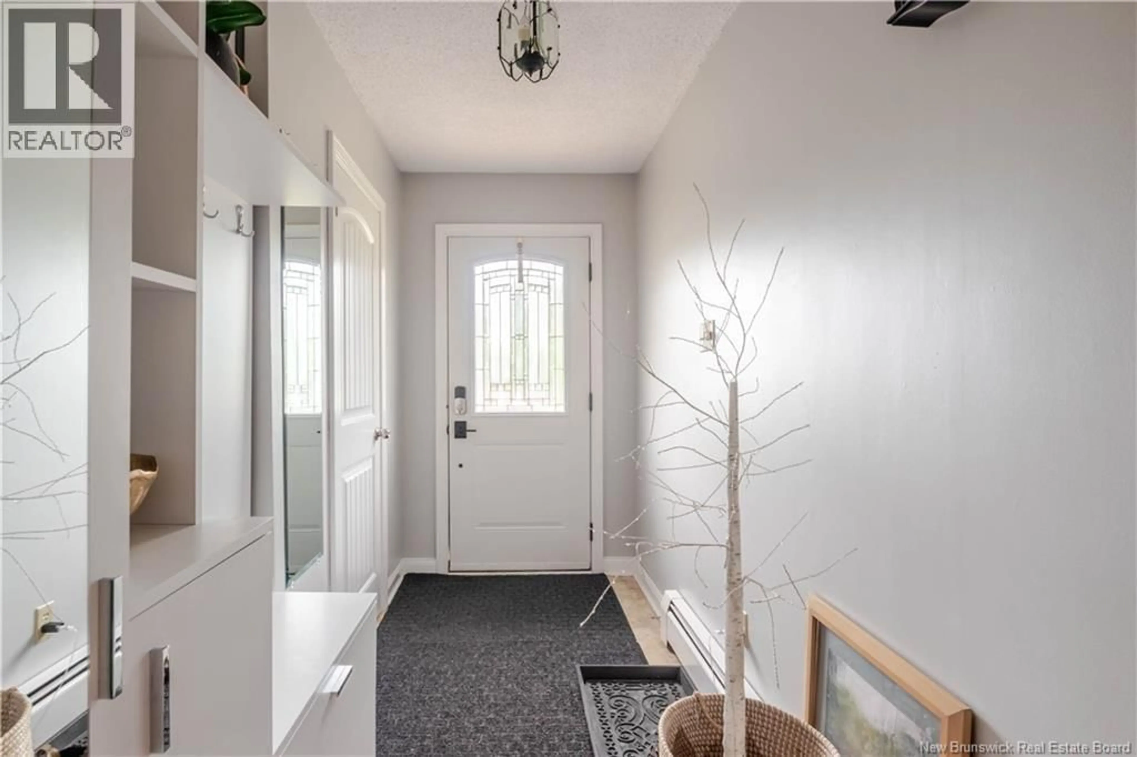 Indoor entryway for 91 SUNRISE ESTATES DRIVE, New Maryland New Brunswick E3C1G5