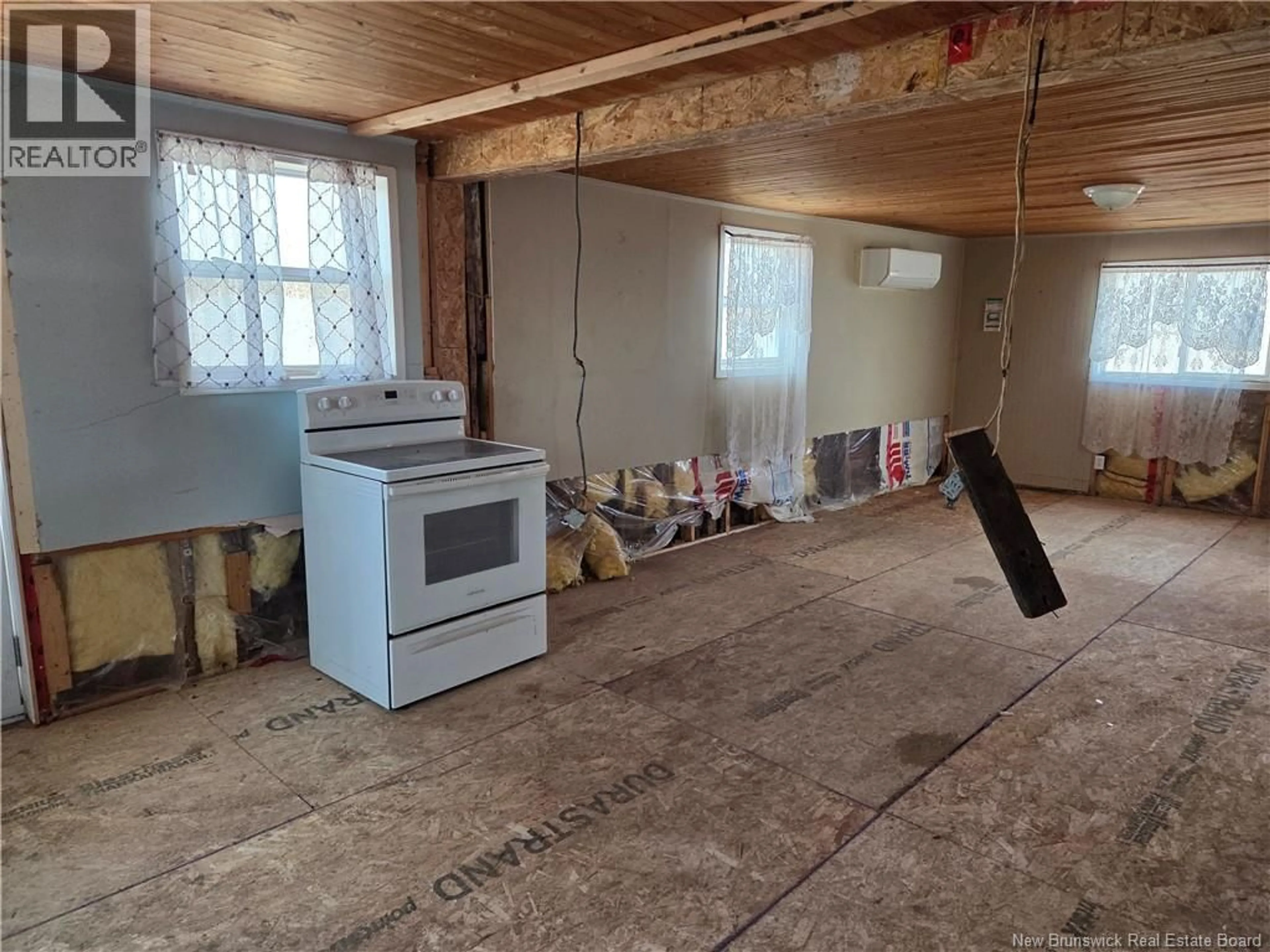 A pic of a room for 27 FORT, Port Elgin New Brunswick E4M1L1