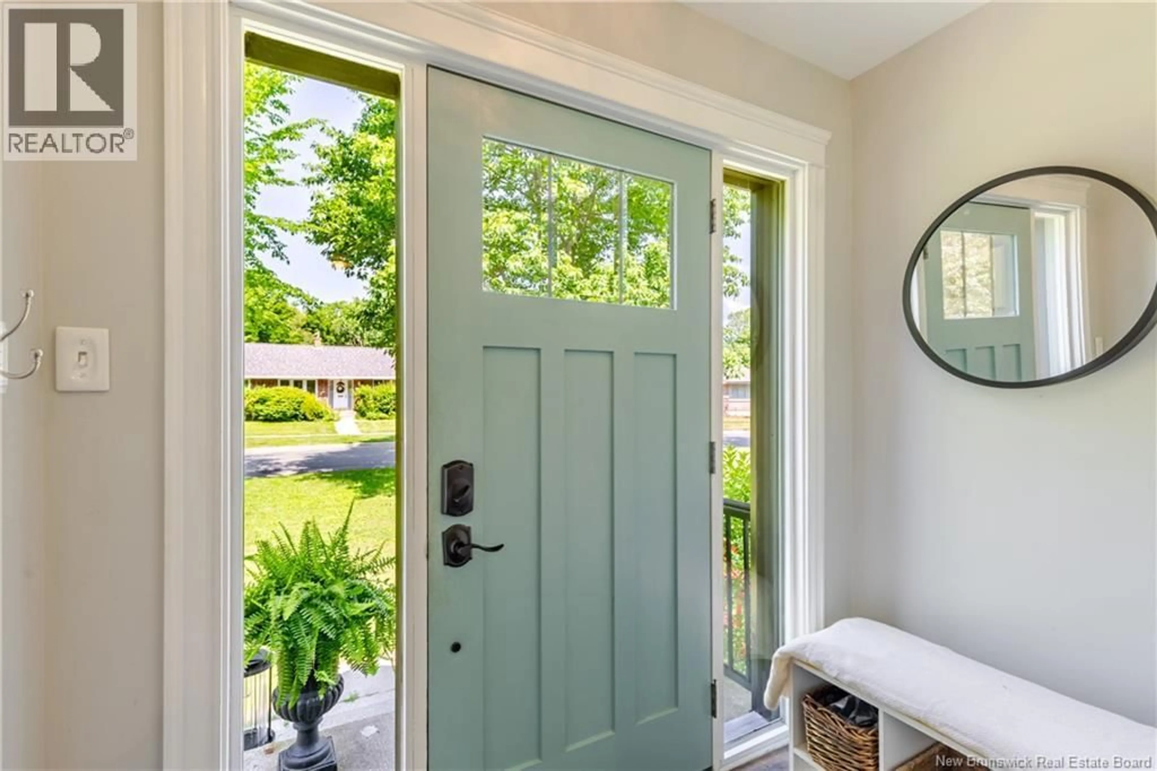Indoor entryway for 384 PARKHURST DRIVE, Fredericton New Brunswick E3B2K4