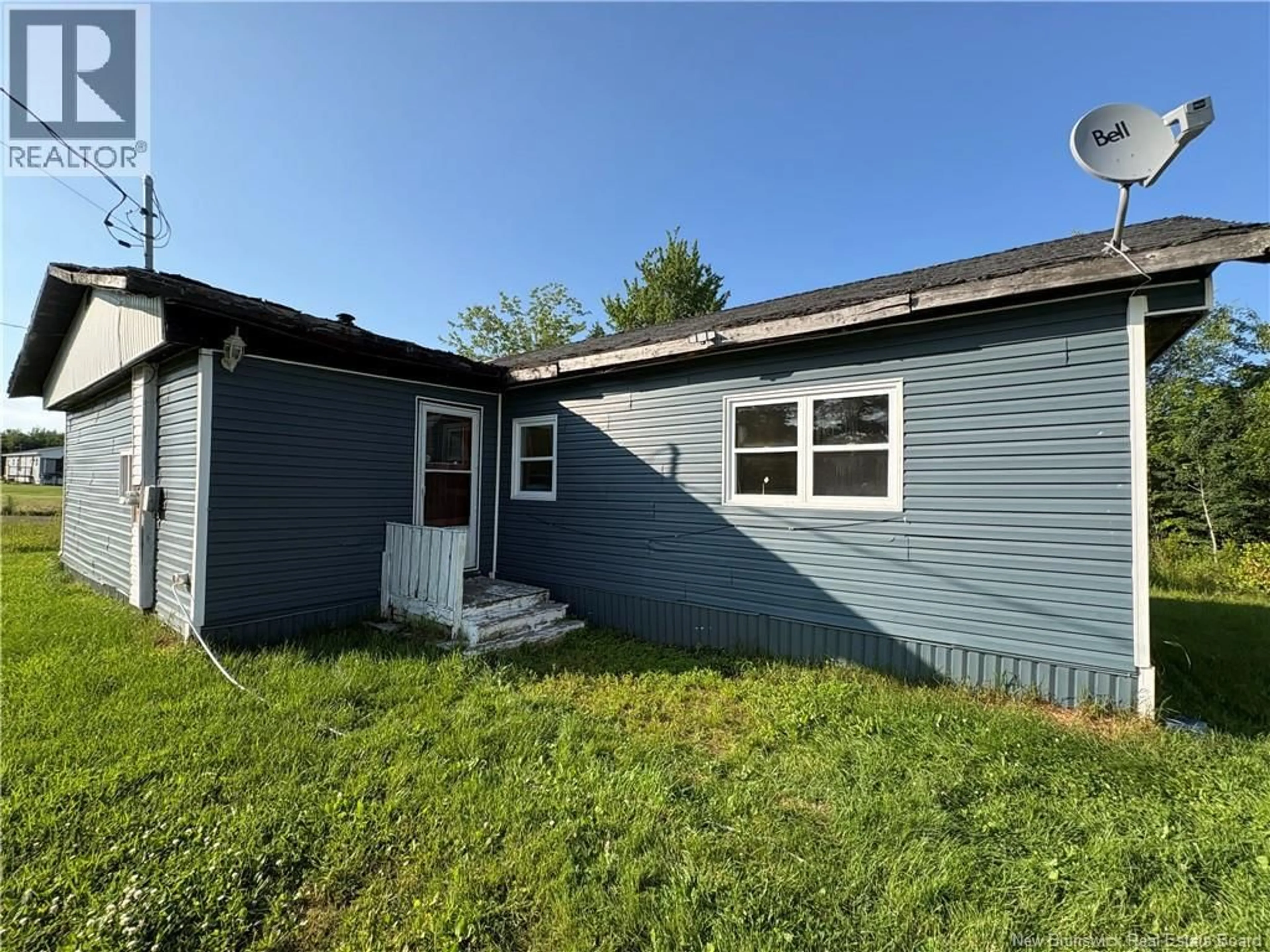 Home with vinyl exterior material, unknown for 656 ROUTE 945, Cormier Village New Brunswick E4P5Y7