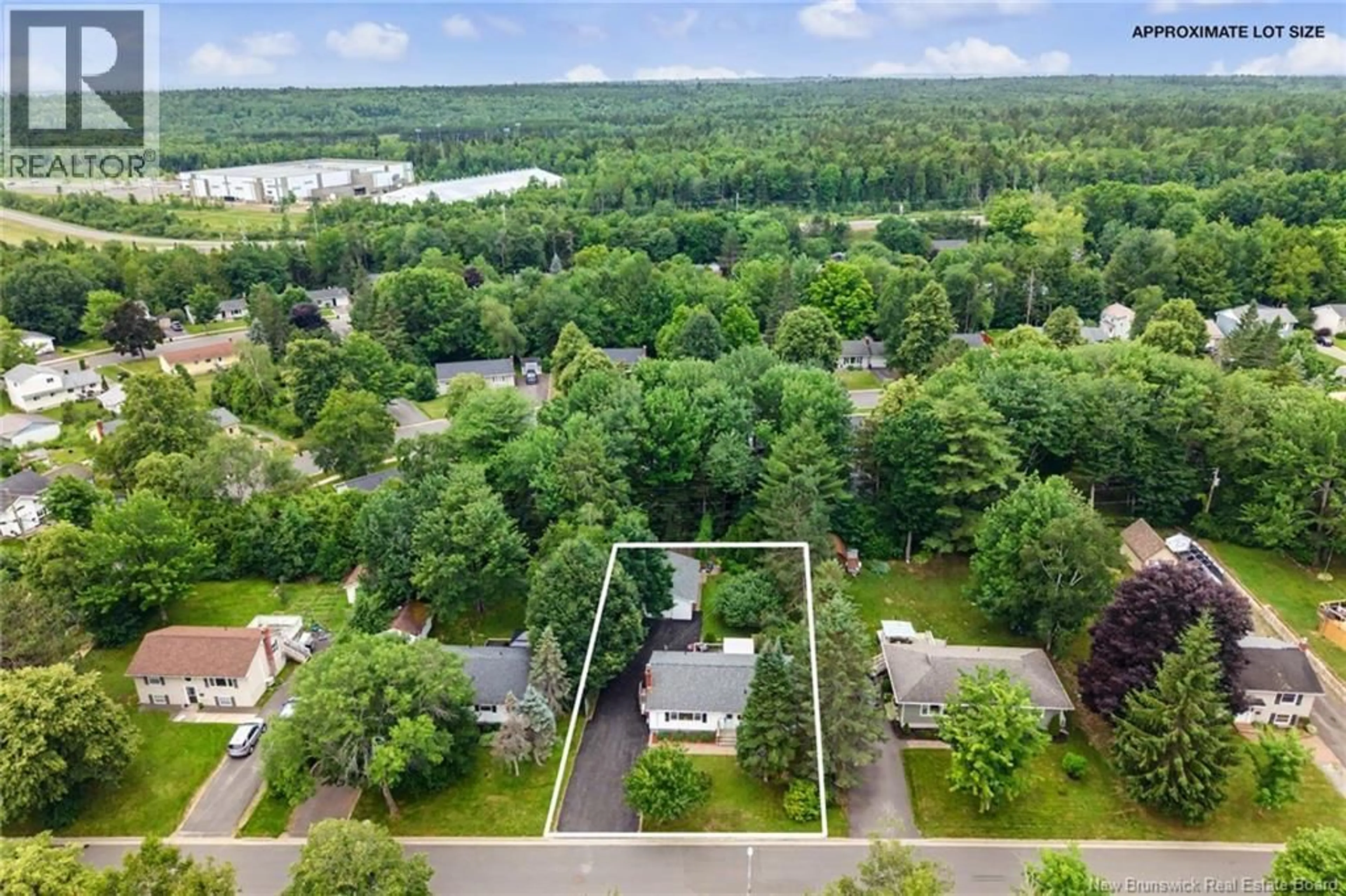 A pic from outside/outdoor area/front of a property/back of a property/a pic from drone, forest/trees view for 40 NOTTINGHAM STREET, Fredericton New Brunswick E3B4W7