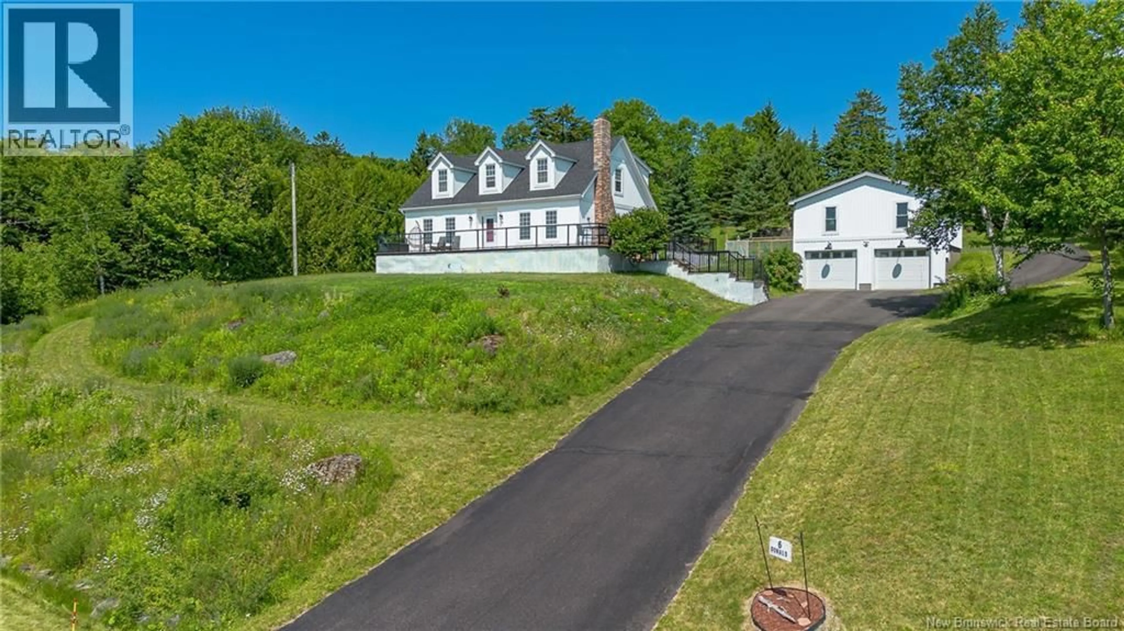 A pic from outside/outdoor area/front of a property/back of a property/a pic from drone, unknown for 6 DONALD ROAD, Rothesay New Brunswick E2S0A7