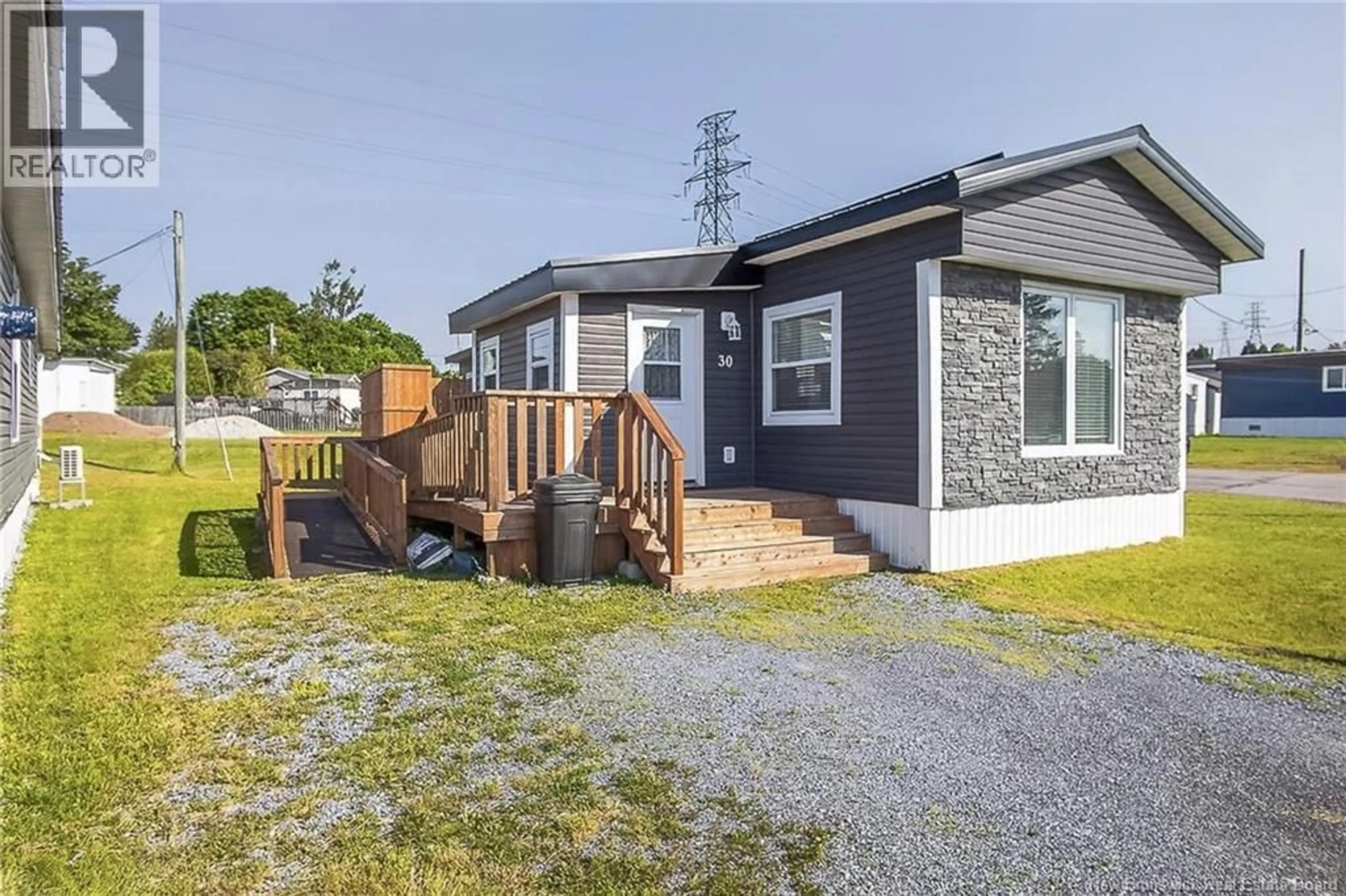 Unknown for 30 VIOLET STREET, Saint John New Brunswick E2M5M3