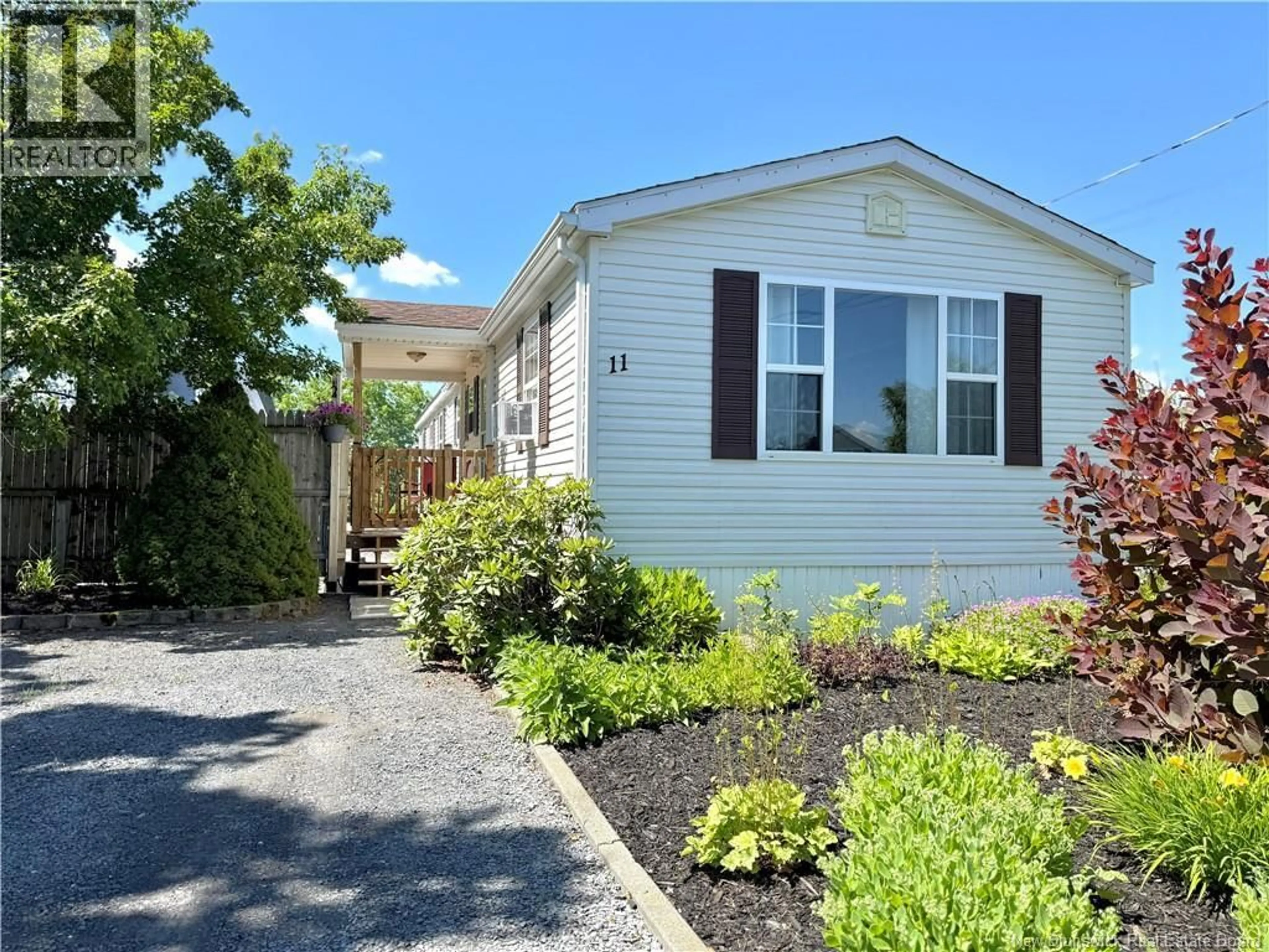 Home with vinyl exterior material, street for 11 PASCAL STREET, Saint-Jacques New Brunswick E7B2X4