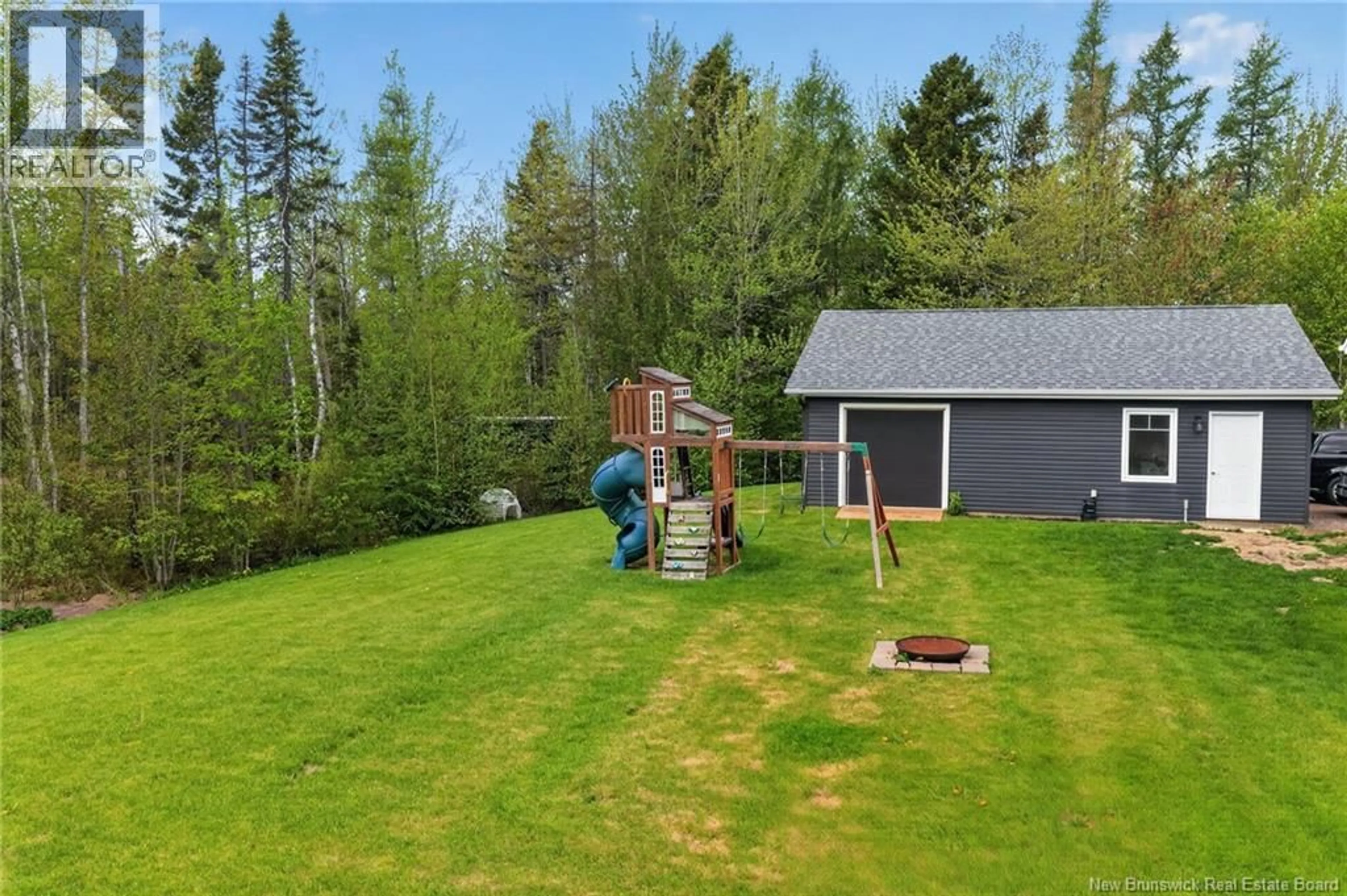 A pic from outside/outdoor area/front of a property/back of a property/a pic from drone, unknown for 6 SECRET COURT, Grand-Barachois New Brunswick E4P0B5