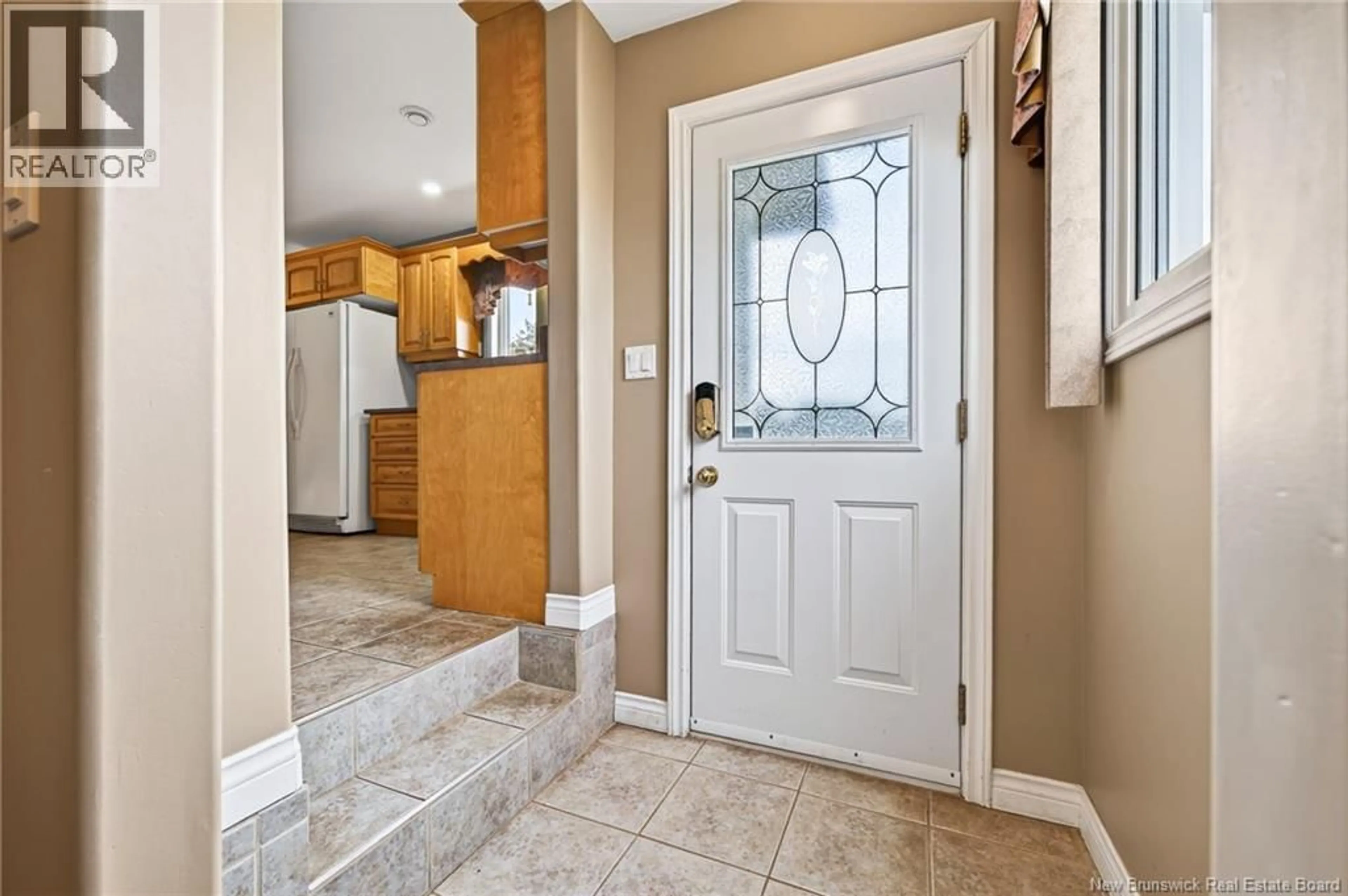 Indoor entryway for 2164 ROUTE 950, Petit-Cap New Brunswick E4N2K1