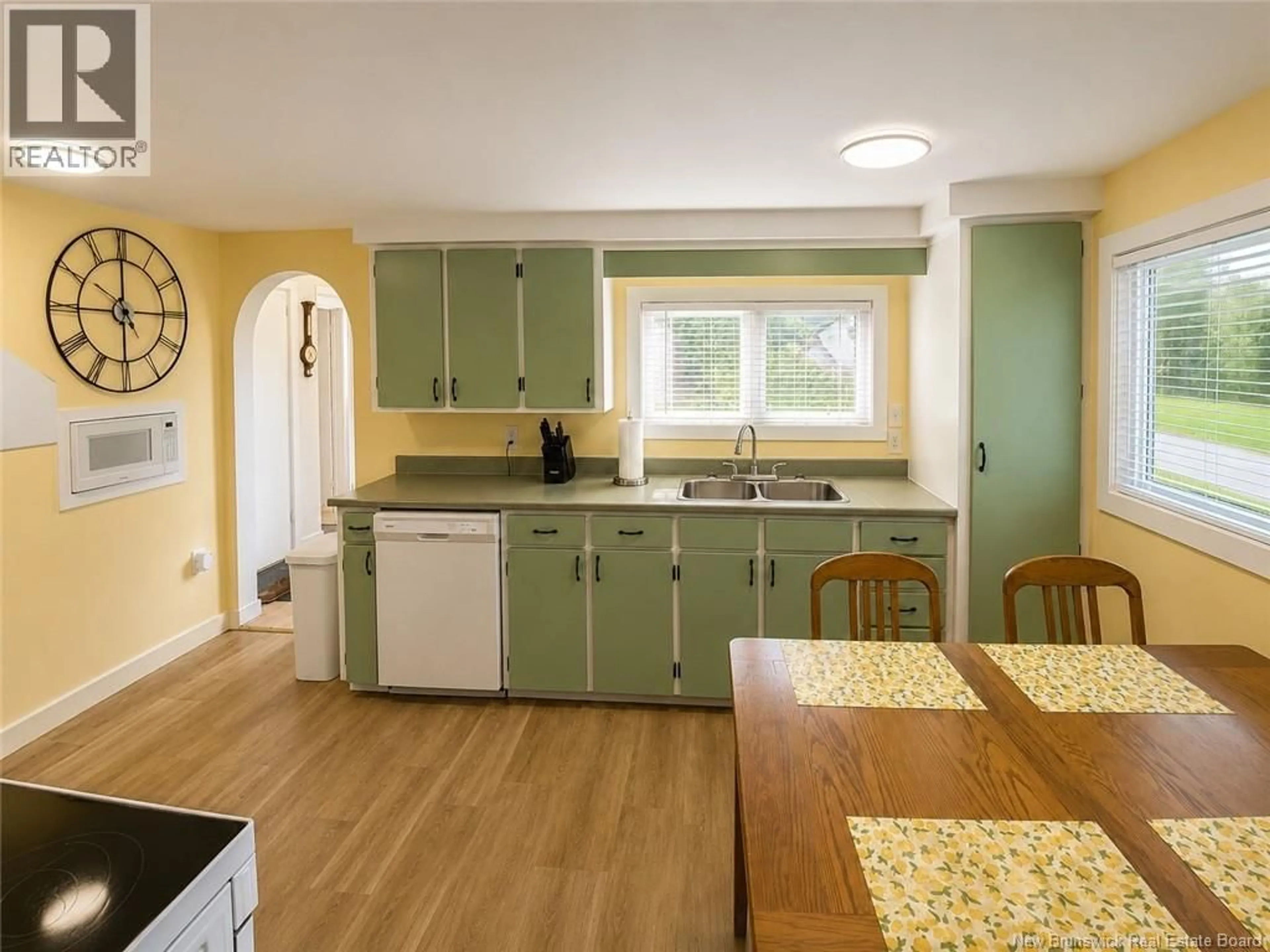 Open concept kitchen, unknown for 844 ROUTE 109, Quaker Brook New Brunswick E7H4E4