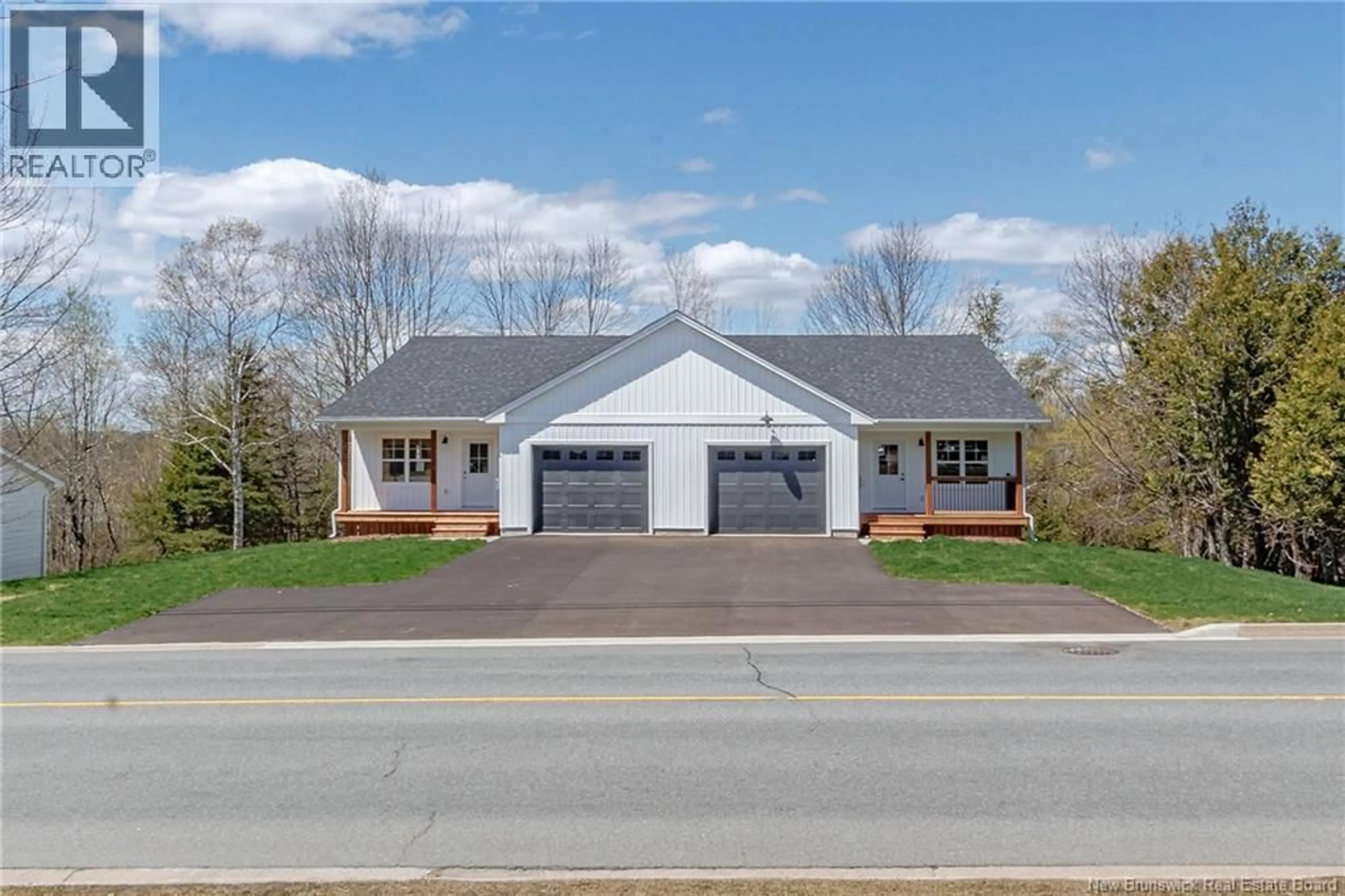 Unknown for 329 HAMPTON ROAD, Quispamsis New Brunswick E2E4T1