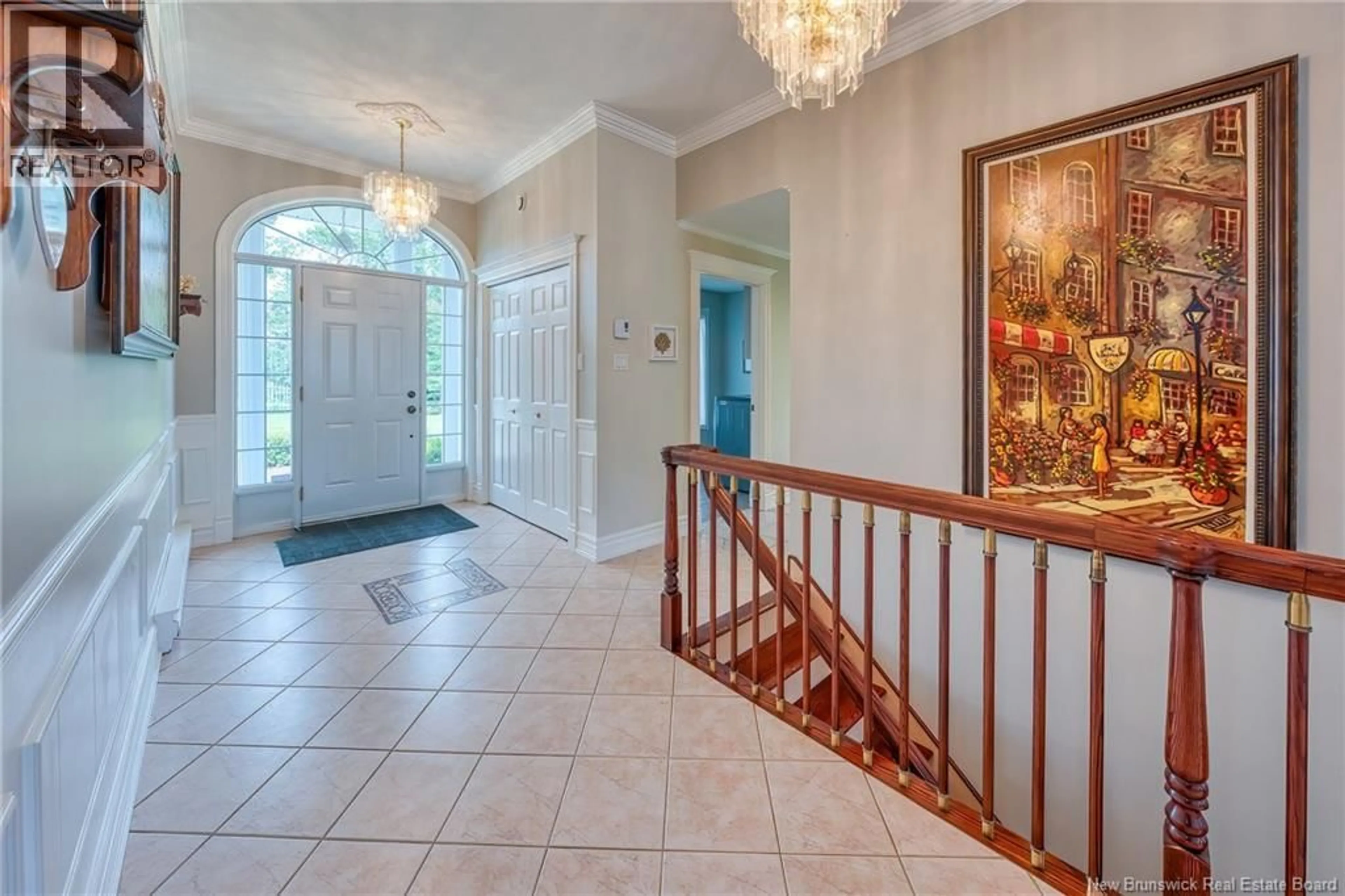 Indoor foyer for 601 MAIN STREET, Grand-Sault/Grand Falls New Brunswick E3Z2W4